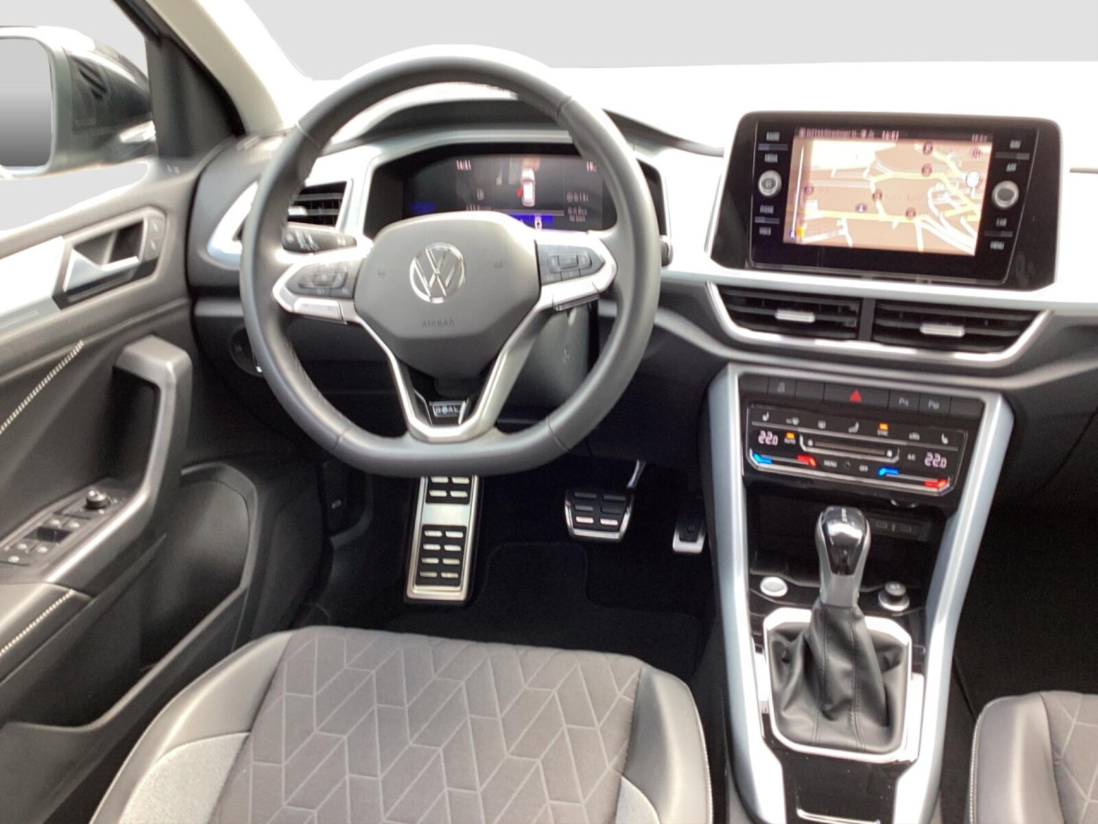 Volkswagen T-Roc – Bild 13