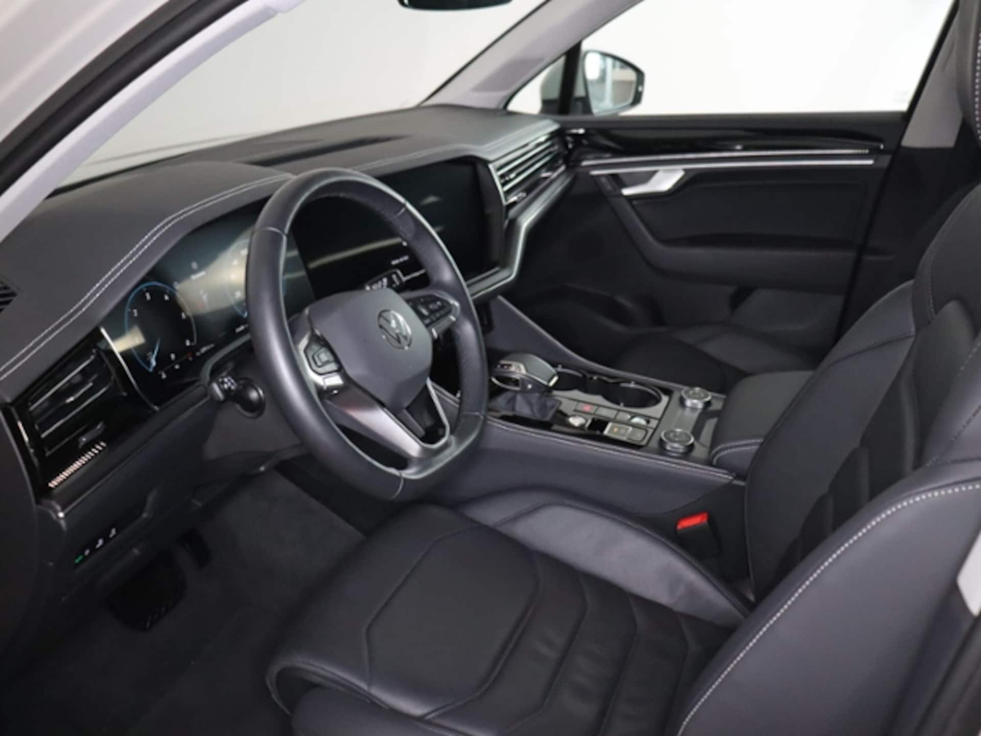 Volkswagen Touareg Basis-Modell