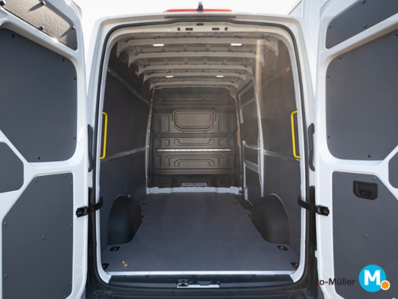 Volkswagen Crafter Kasten mittlerer Radstand – Bild 5