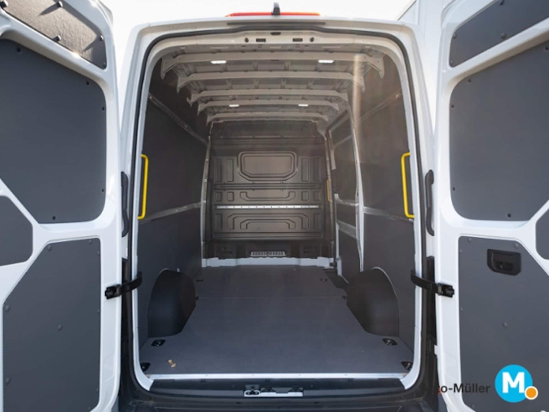 Volkswagen Crafter Kasten mittlerer Radstand