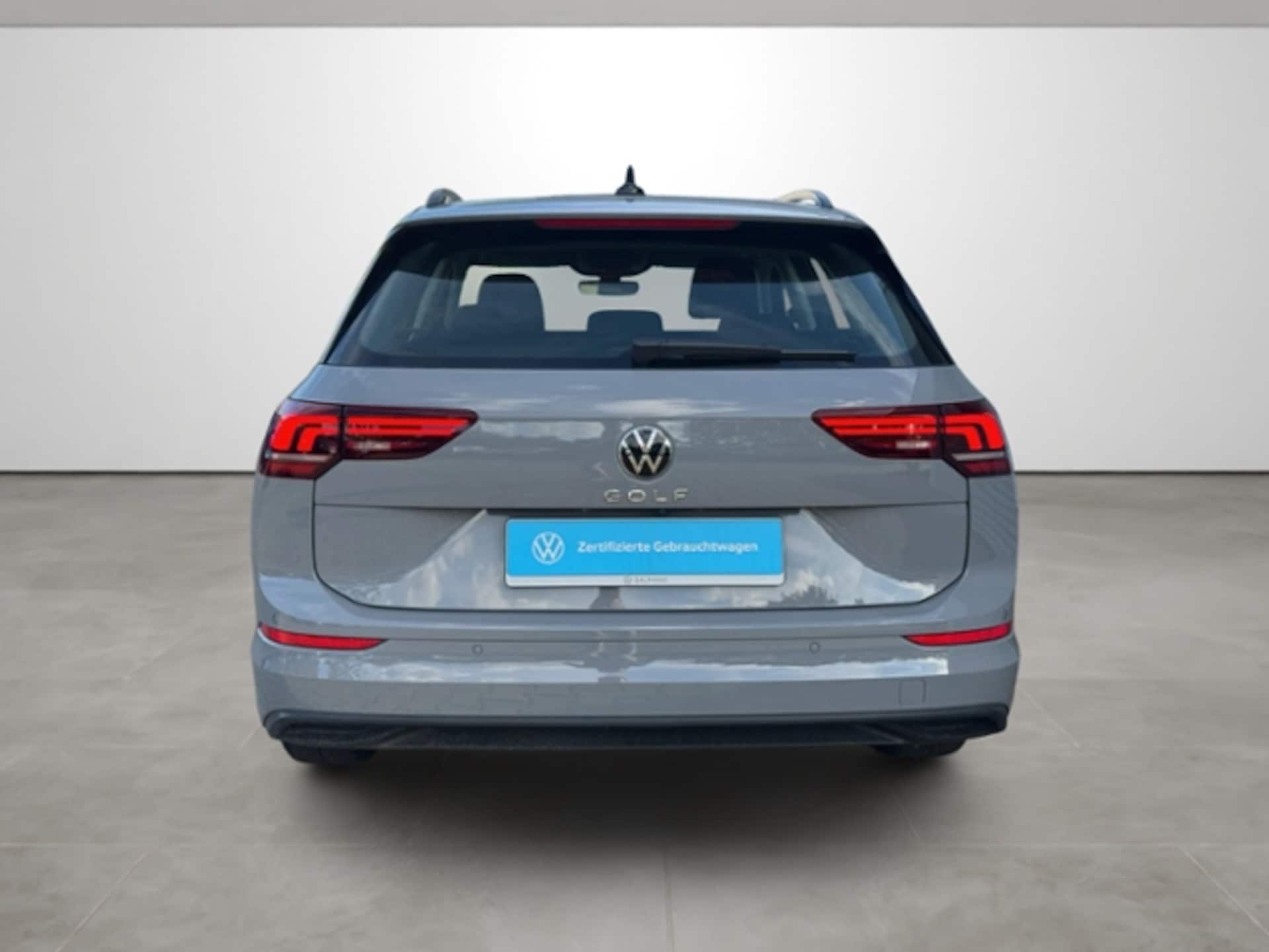 Volkswagen Golf Variant Life