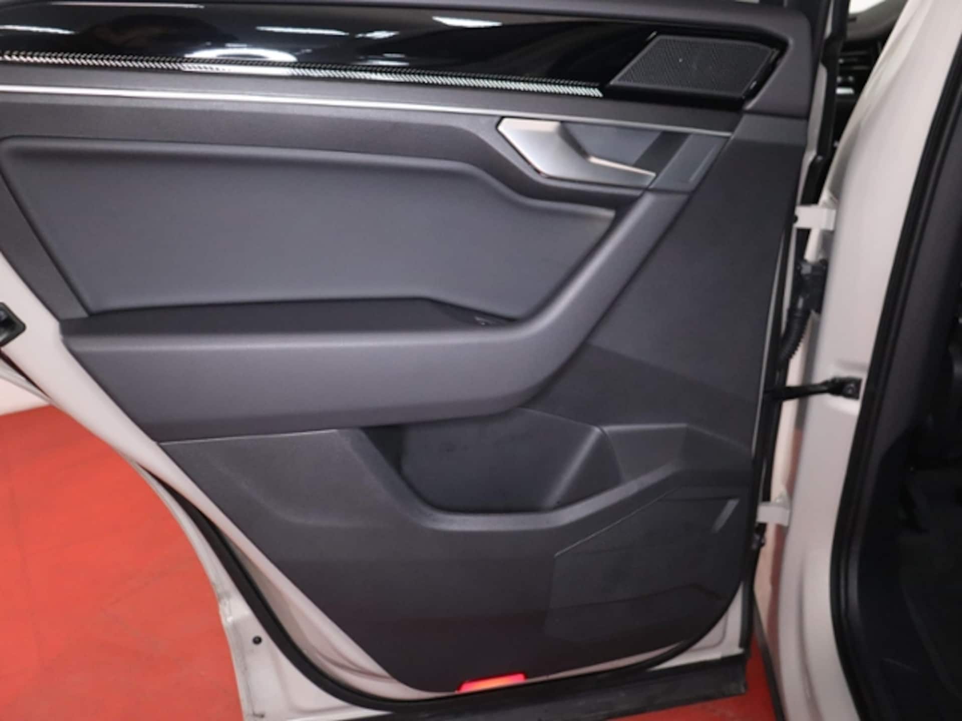 Volkswagen Touareg Basis-Modell