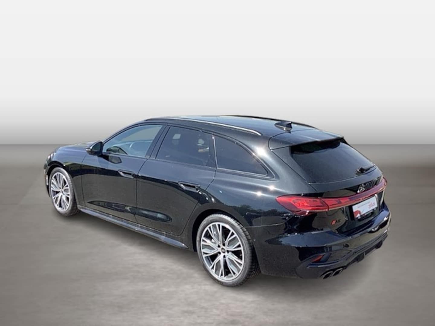 Bild über Audi A5 Avant TDI quattro 150 kW S tronic - für weitere Informationen kontaktieren Sie den Audi Partner