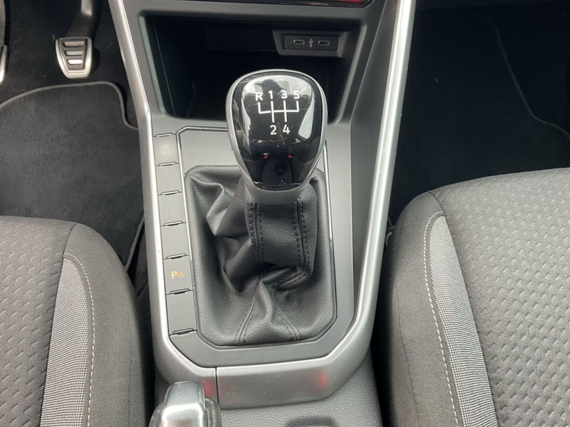 Volkswagen Polo Active