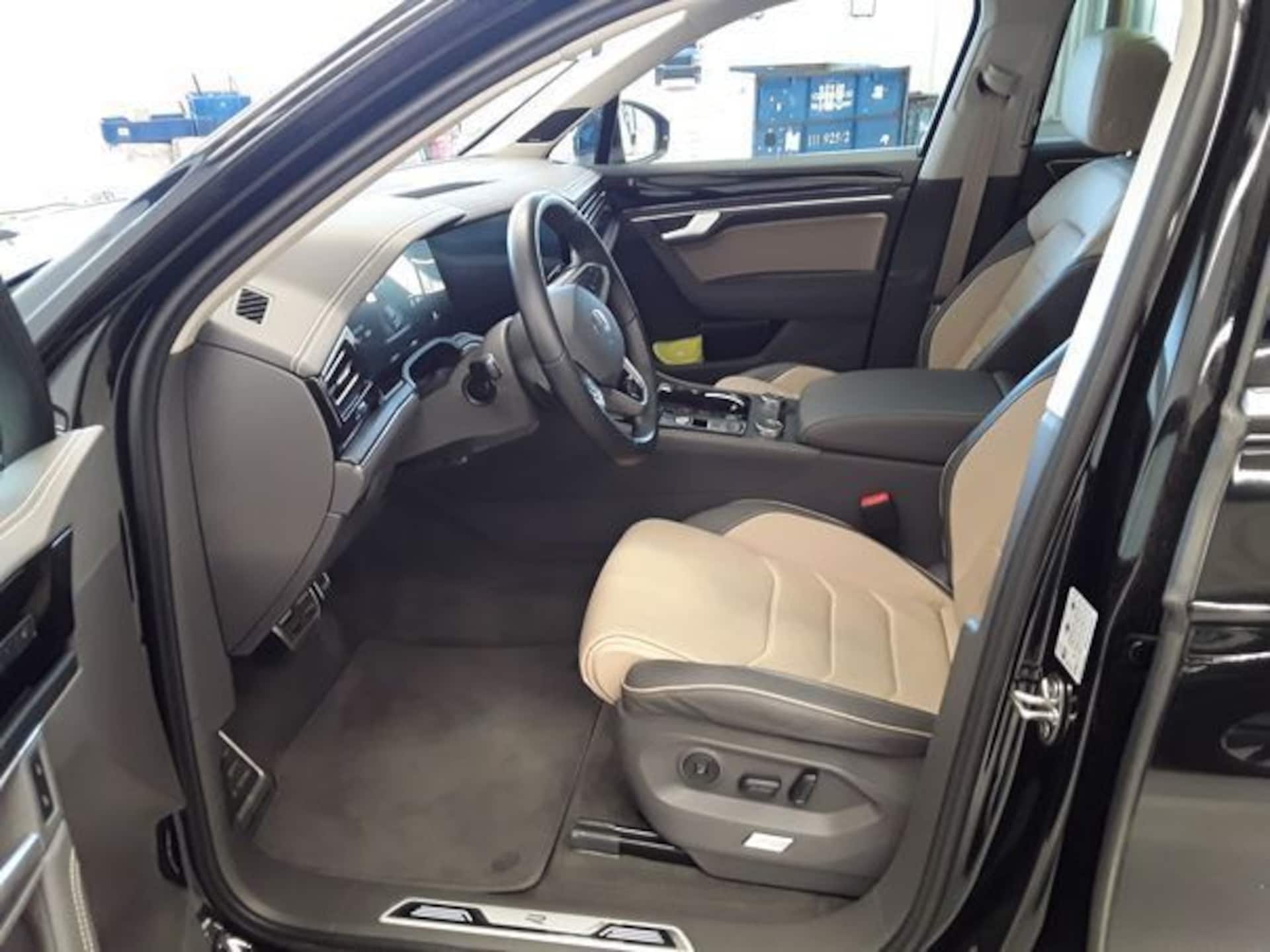 Volkswagen Touareg R-Line