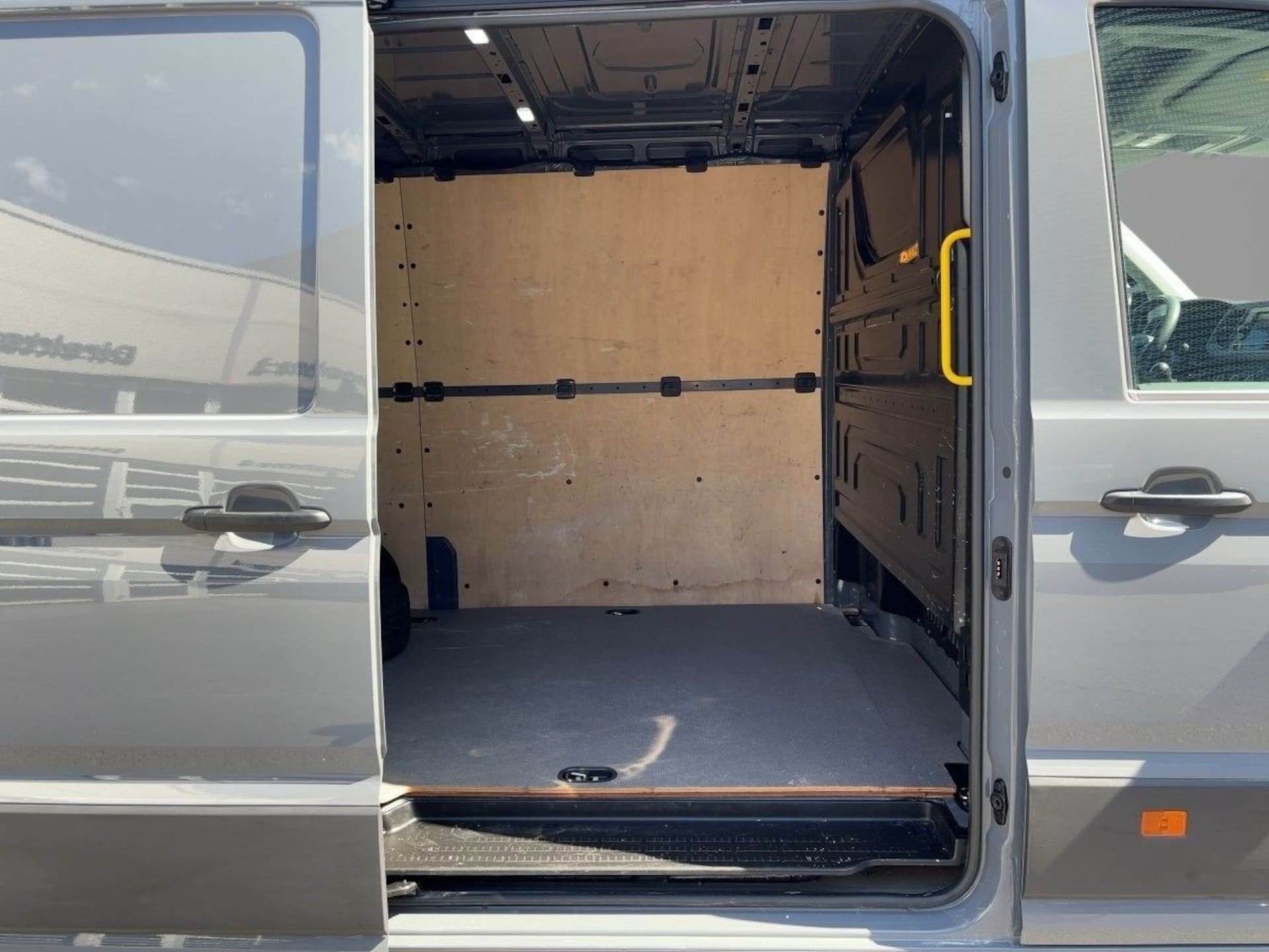 Volkswagen Crafter Kasten mittlerer Radstand