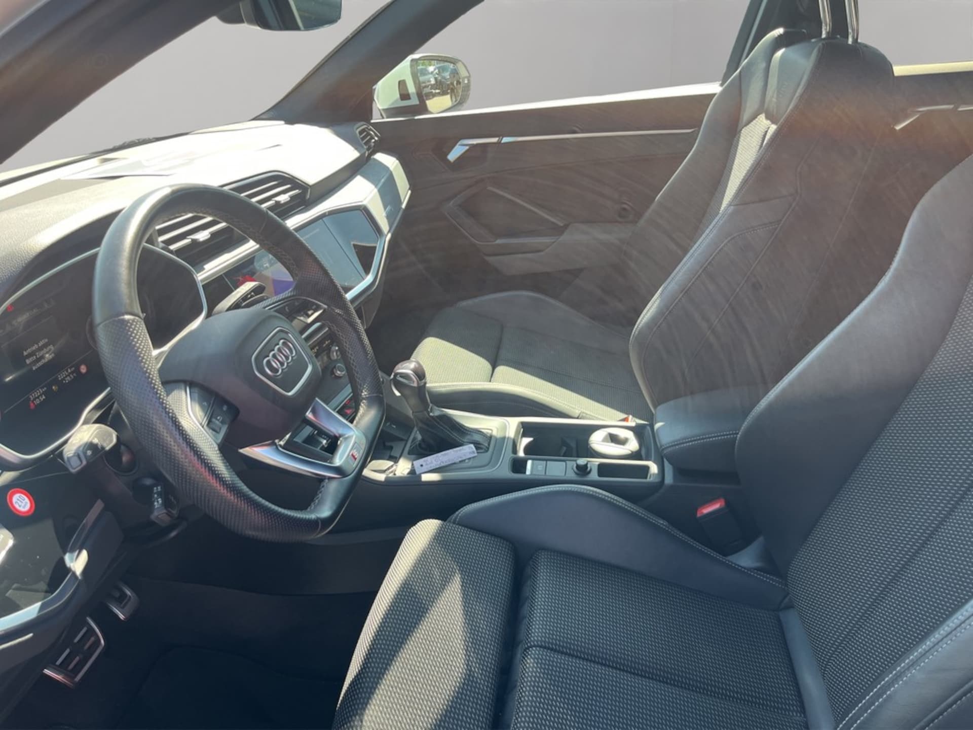 Audi Q3 Sportback S line