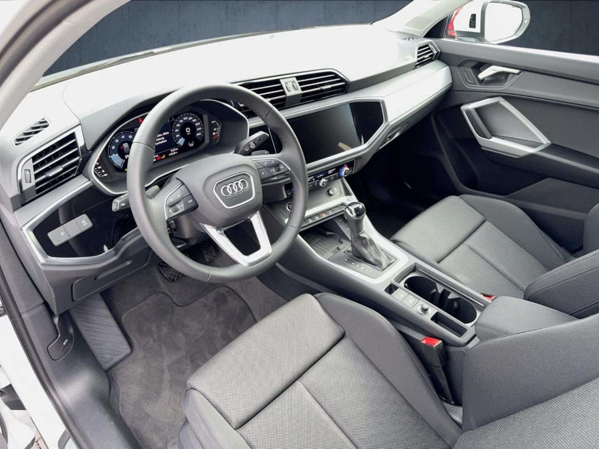 Audi Q3 SUV S line
