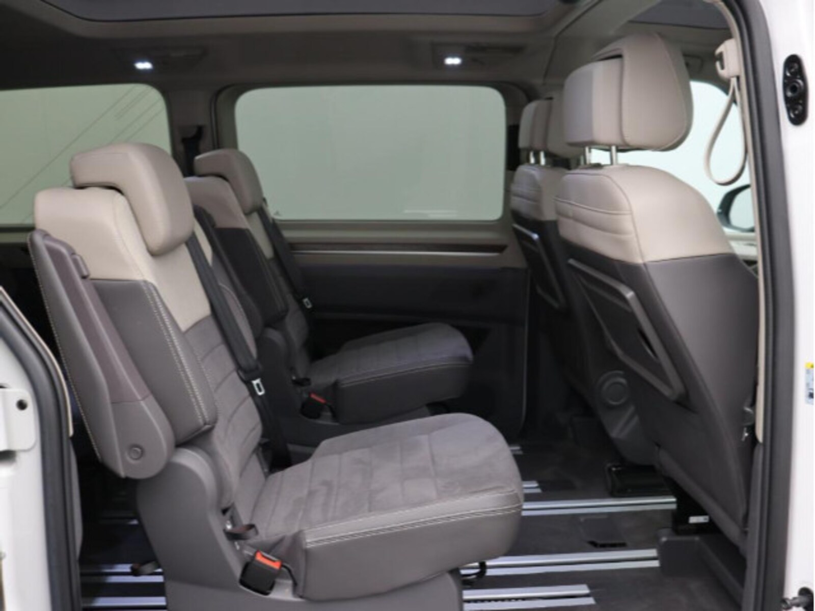 Volkswagen Multivan Langversion – Bild 11