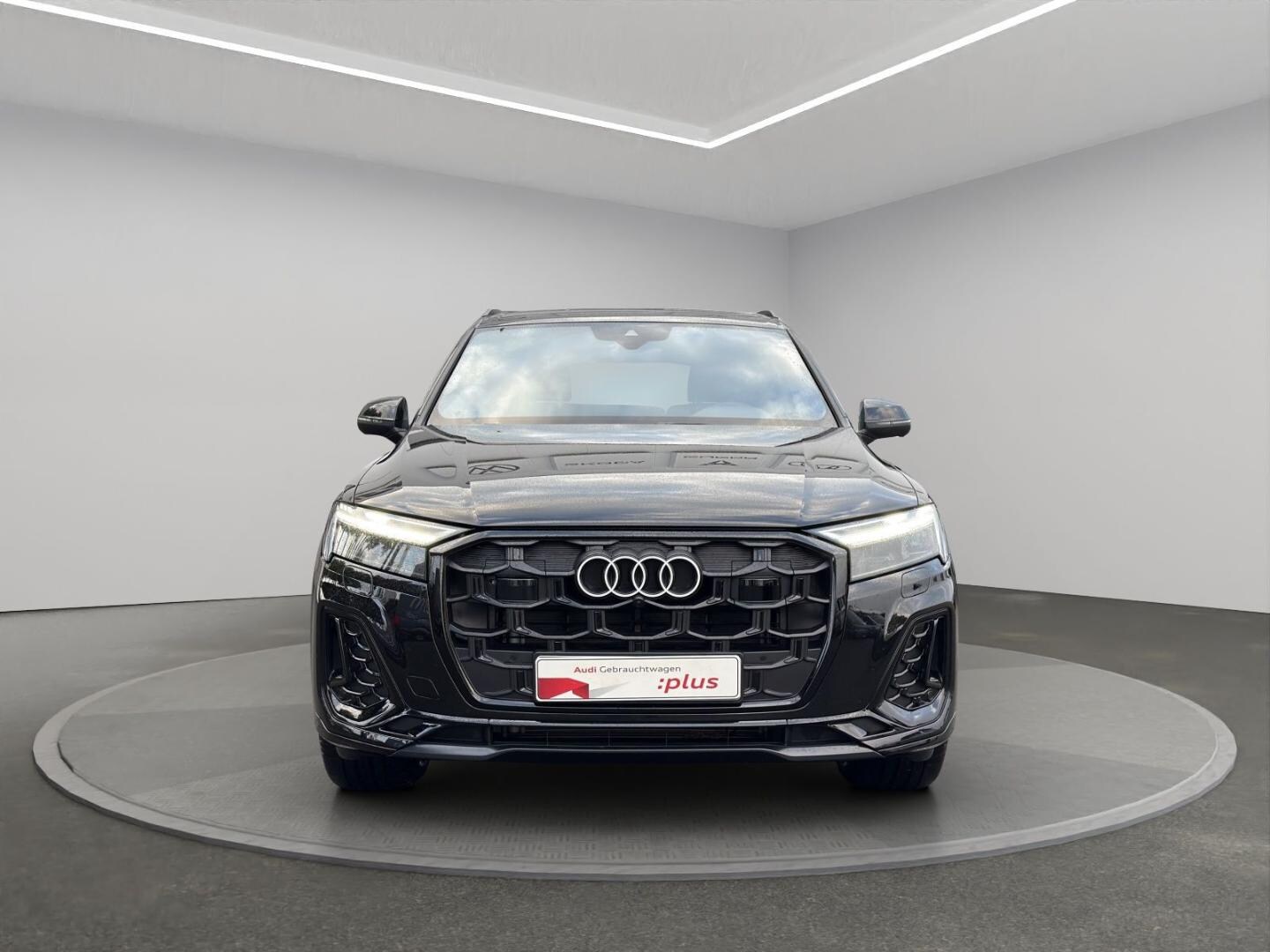 Bild über Audi Q7 SUV S line business TDI quattro 210 kW tiptronic - für weitere Informationen kontaktieren Sie den Audi Partner