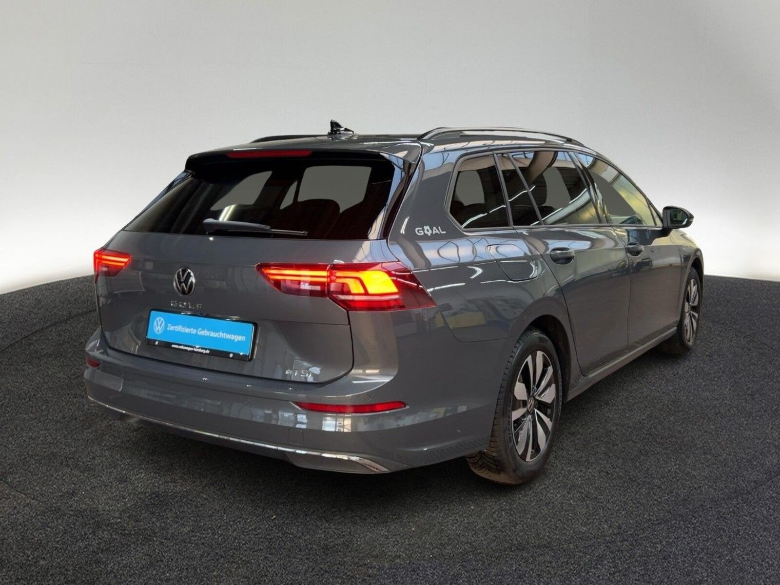 Volkswagen Golf Variant – Bild 4