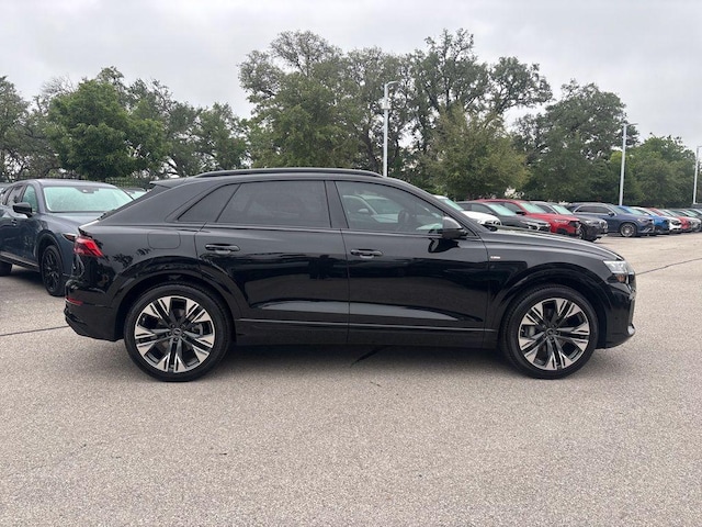 2026 Audi Q8