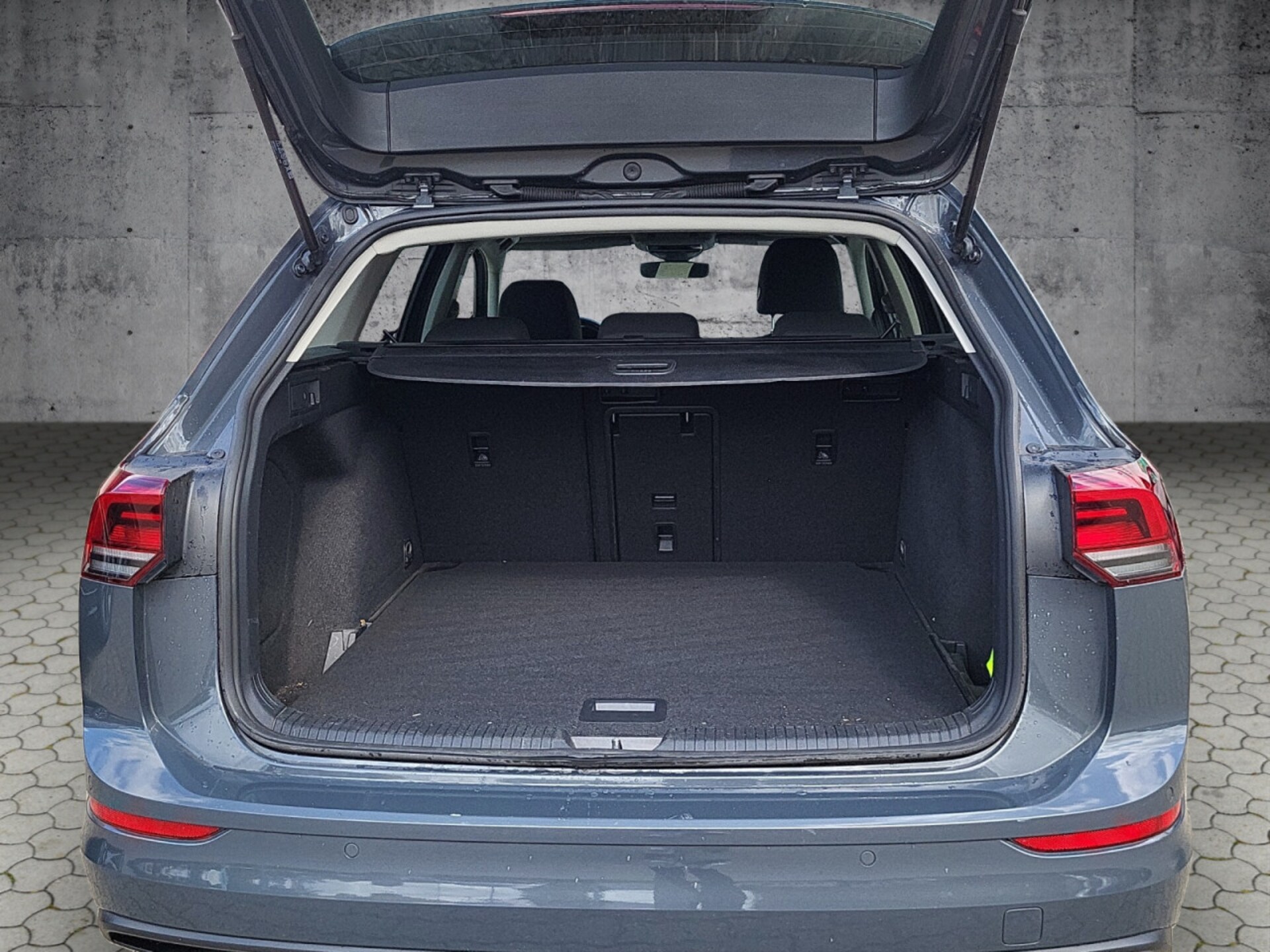 Volkswagen Golf Variant Life