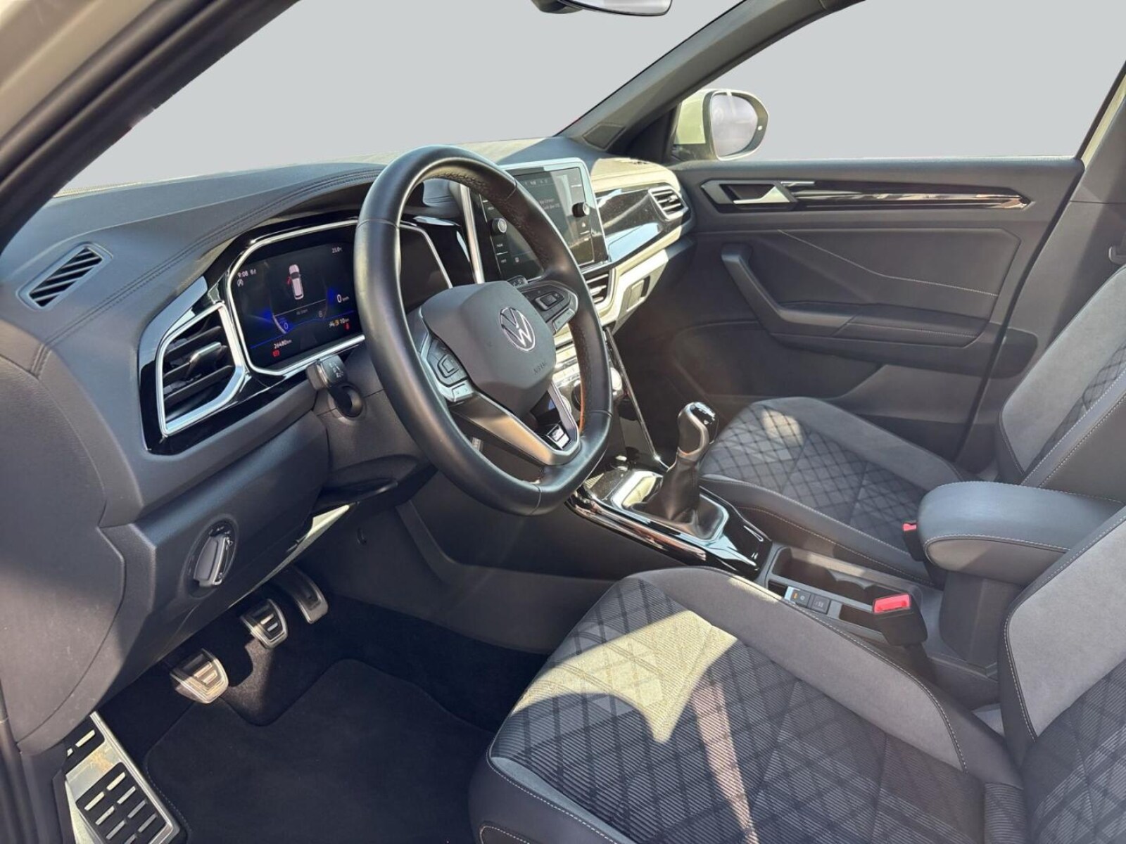 Volkswagen T-Roc – Bild 11