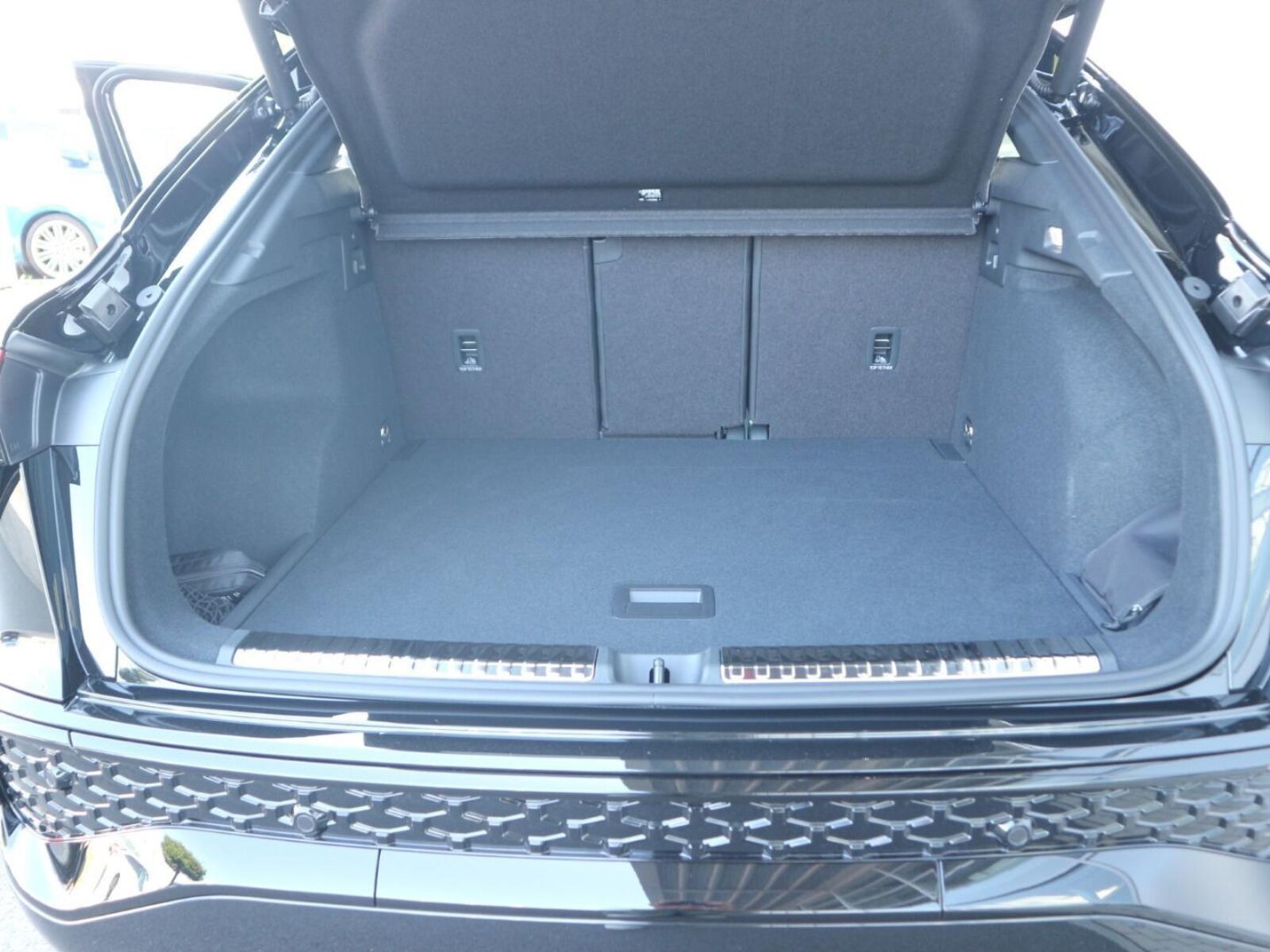Audi Q3 Sportback – Bild 16