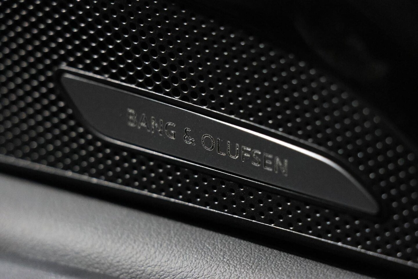 Image about Audi Q5 SUV e-hybrid quattro S tronic