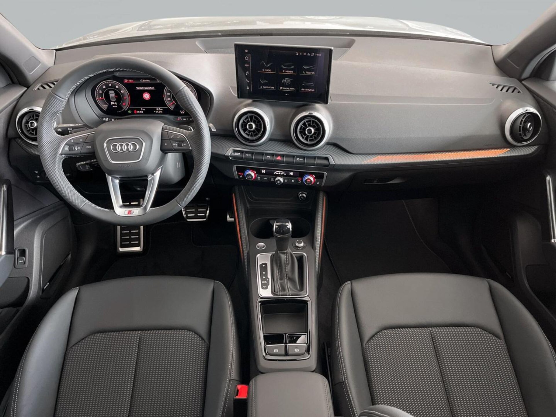 Audi Q2 S line