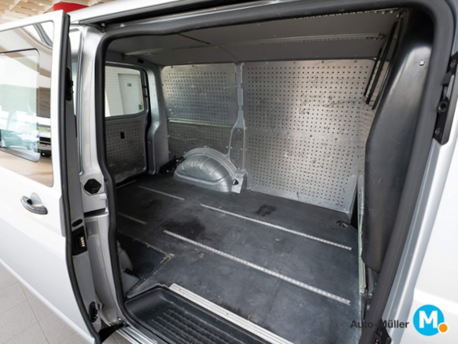 Volkswagen T6.1 Transporter Kasten kurzer Radstand