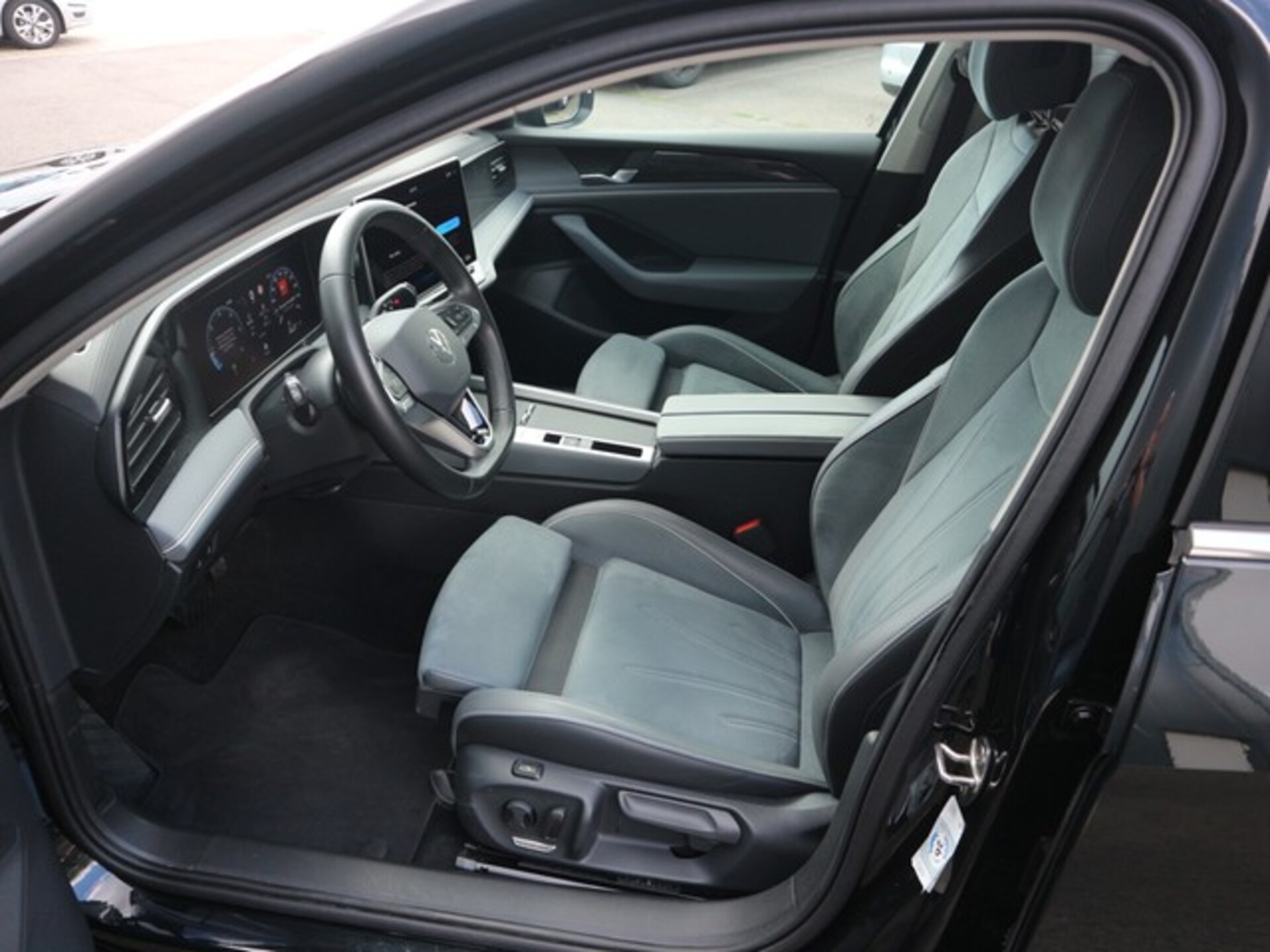 Volkswagen Passat Business