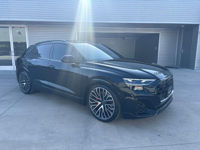 2024 Audi SQ8