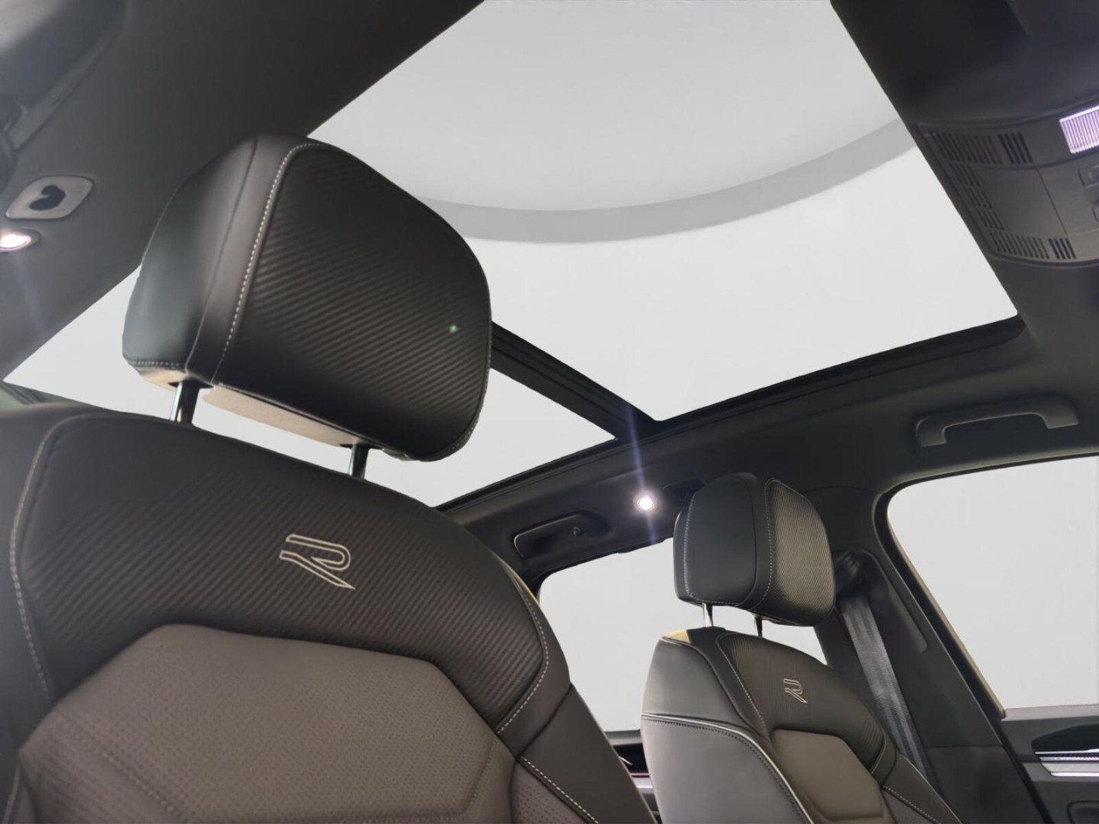 Volkswagen Touareg – Bild 15