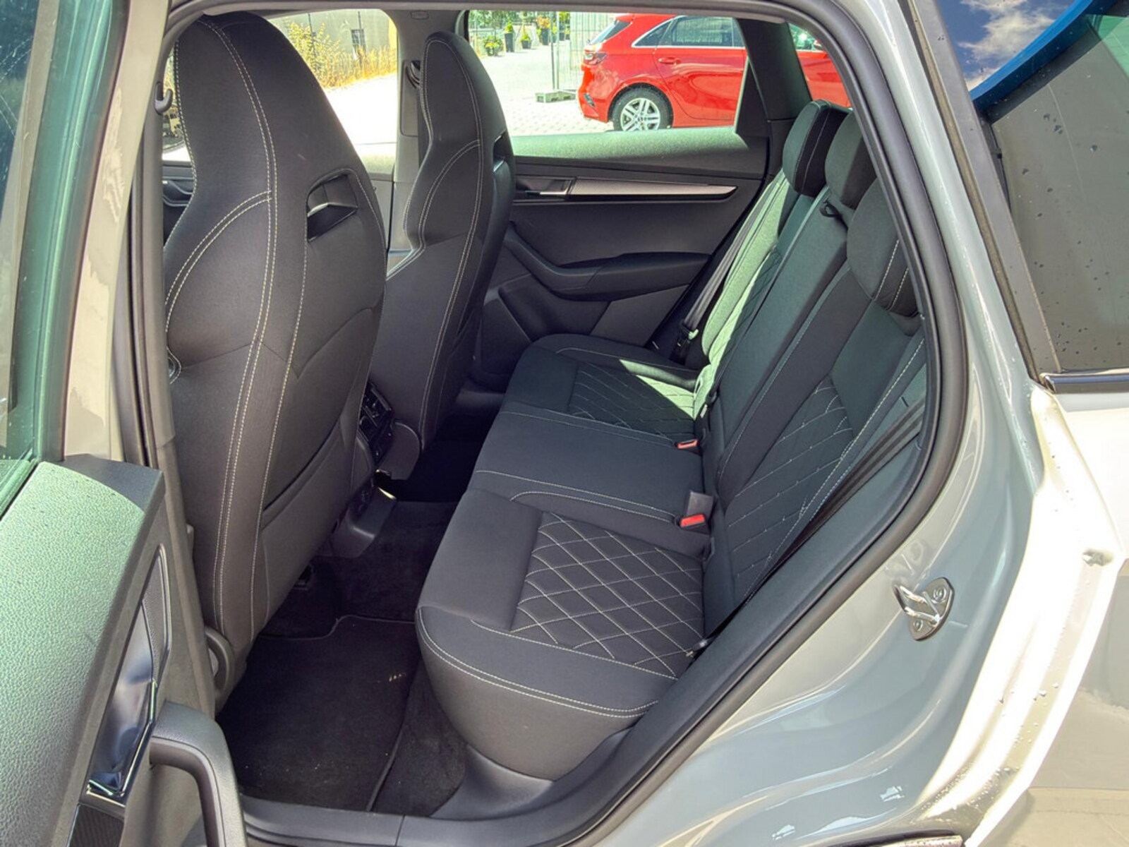 Škoda Karoq – Bild 11
