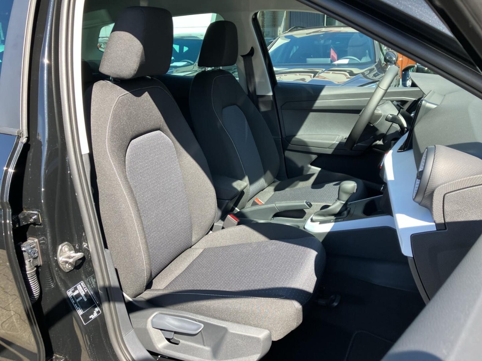 SEAT Arona – Bild 14