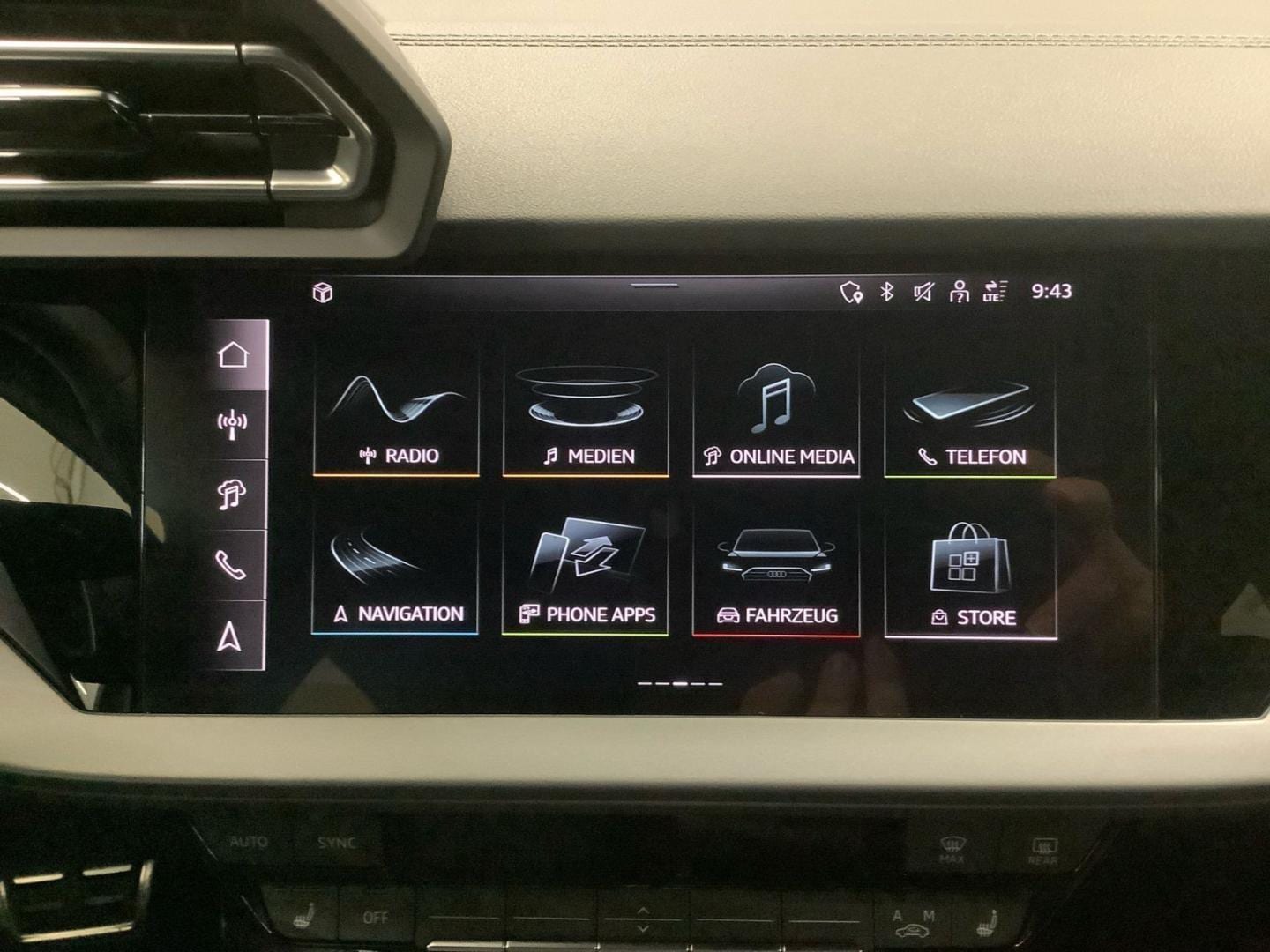 Bild über Audi A3 Sportback S line 35 TFSI S tronic - für weitere Informationen kontaktieren Sie den Audi Partner