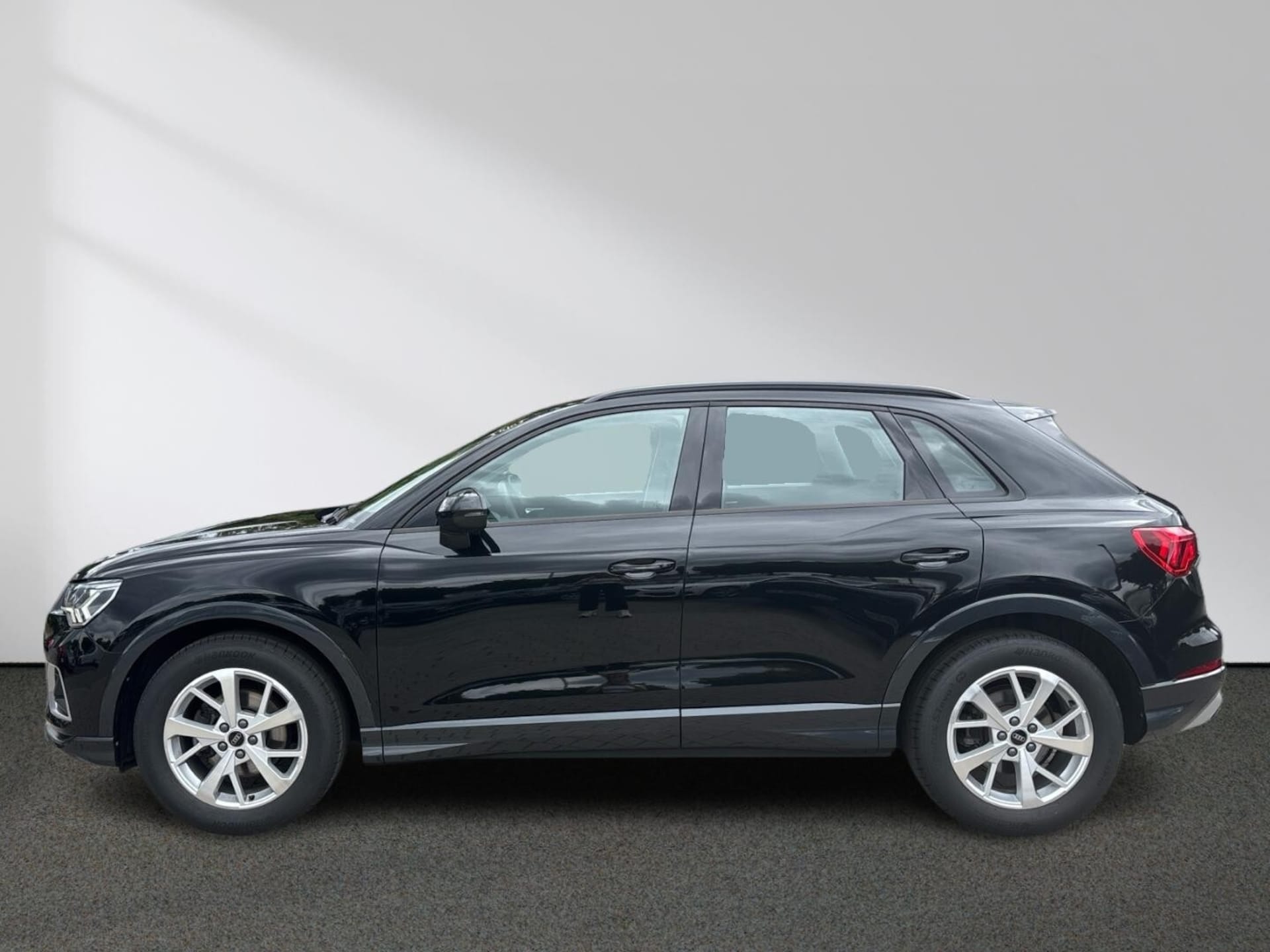 Audi Q3 SUV advanced