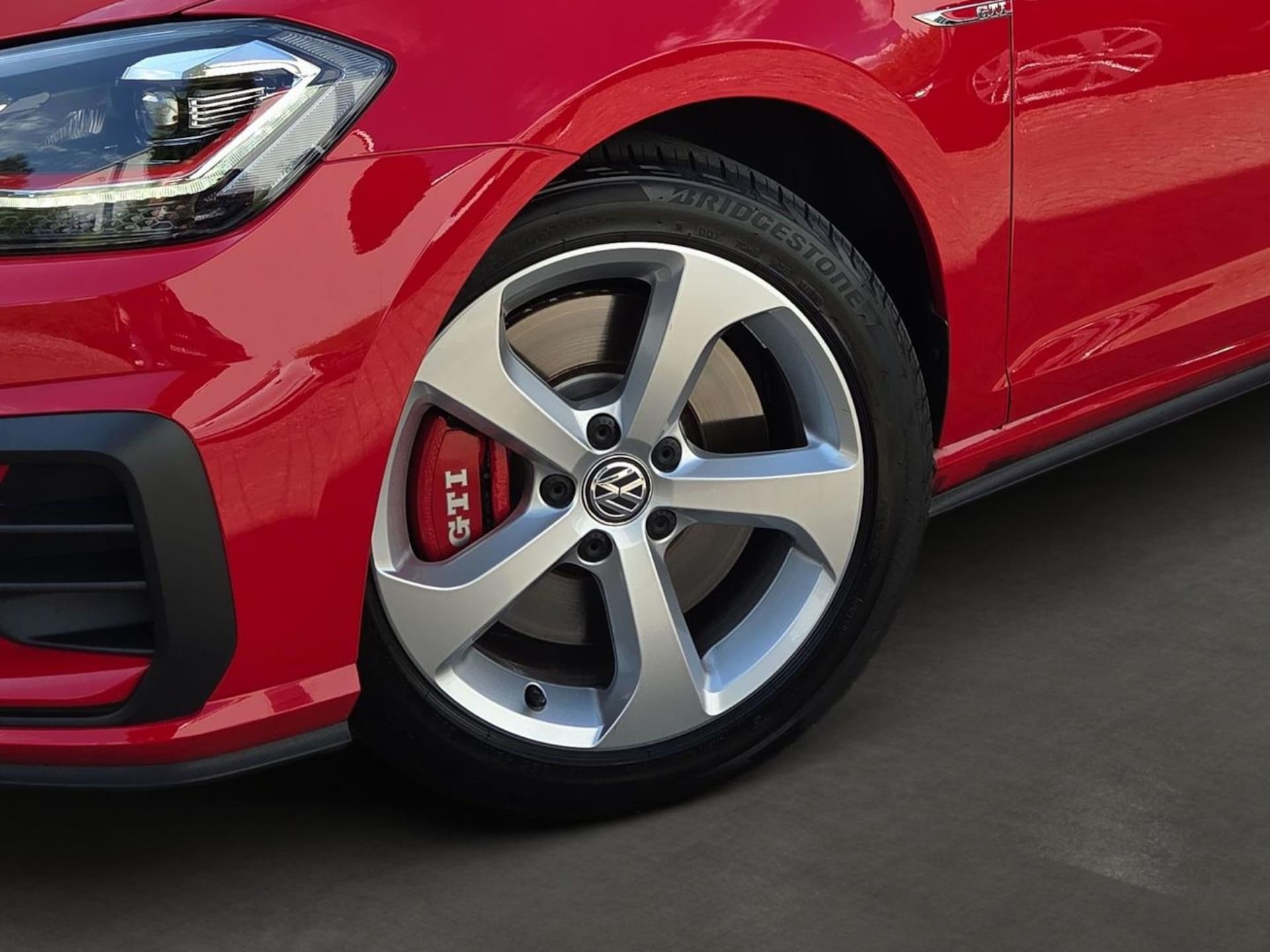 Volkswagen Golf GTI Performance