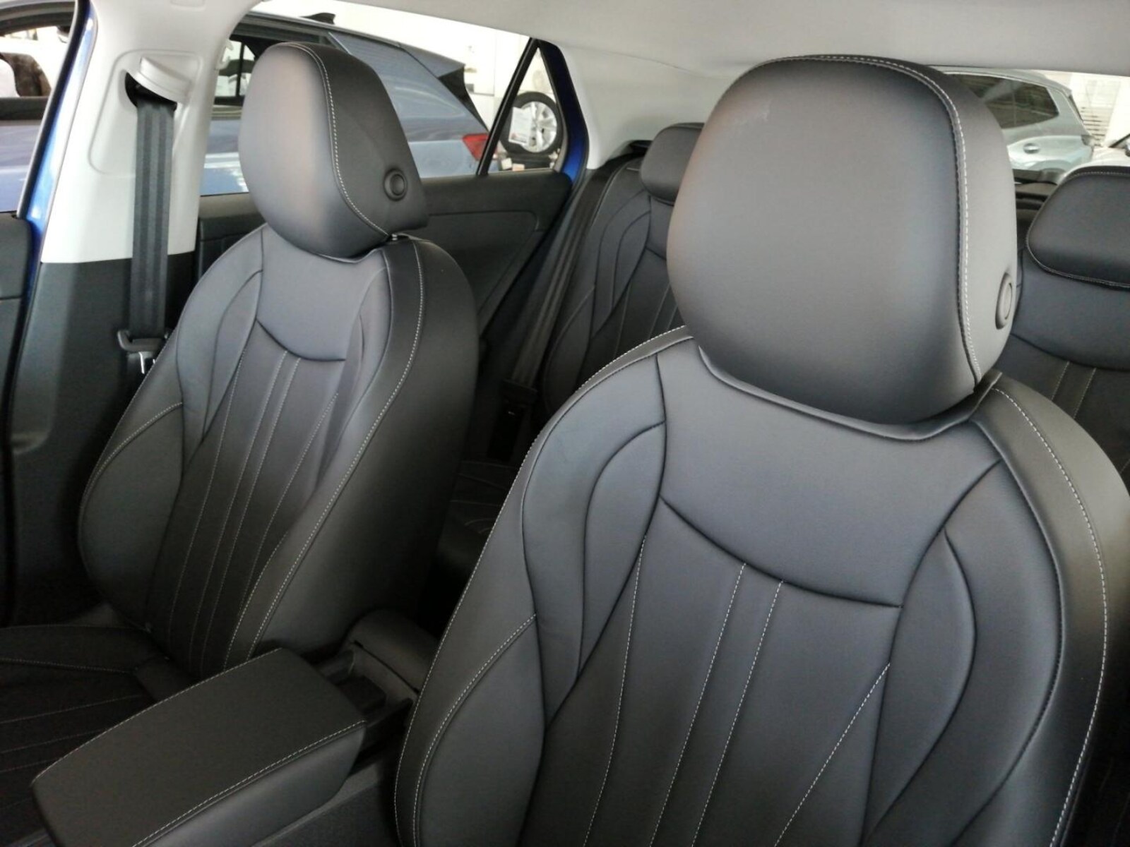 Volkswagen T-Roc – Bild 18