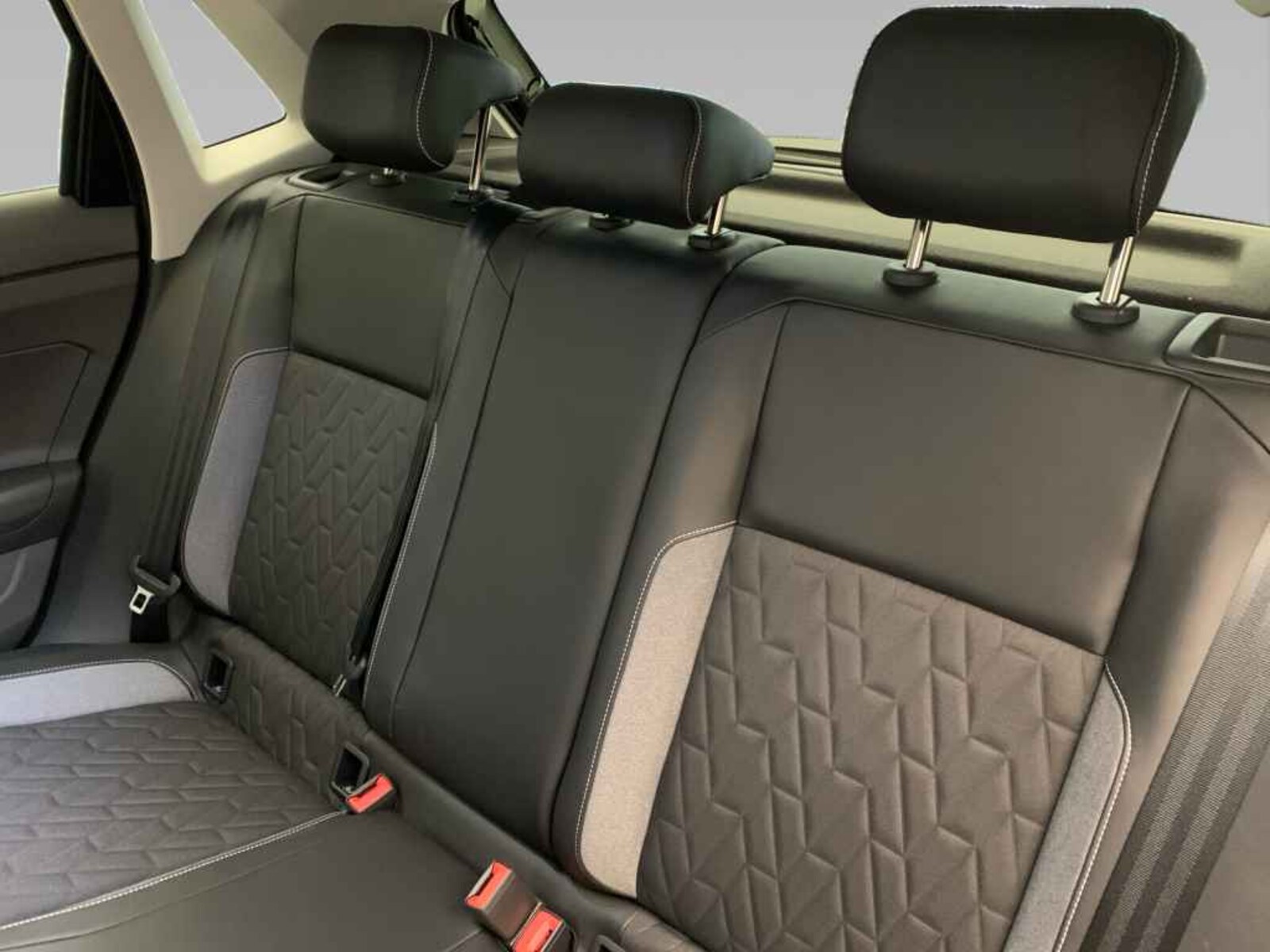 Volkswagen Polo – Bild 11
