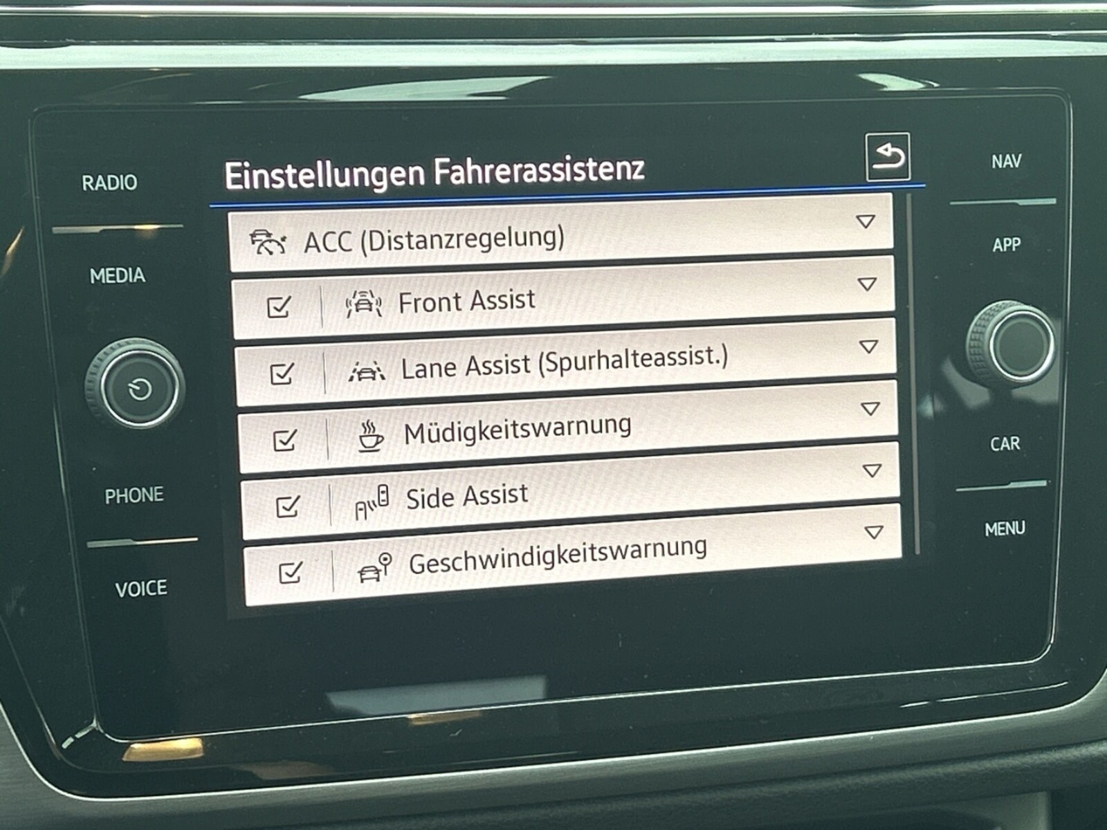 Volkswagen Touran – Bild 14