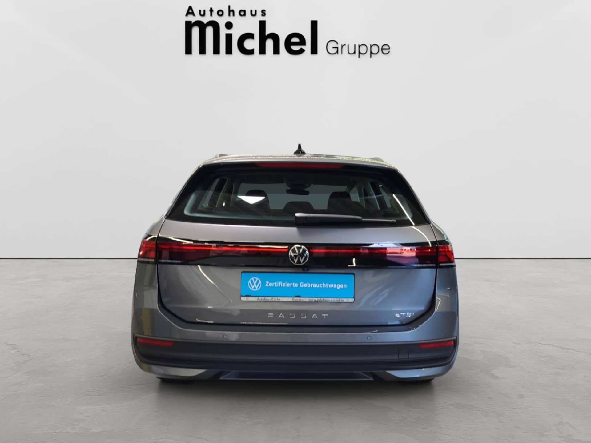 Volkswagen Passat Basis-Modell