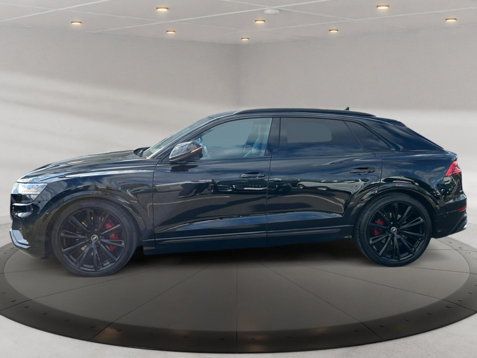Audi SQ8 SUV