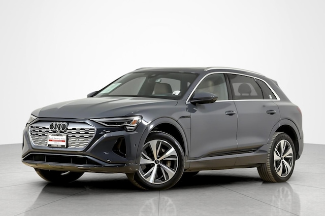 2024 Audi Q8 e-tron