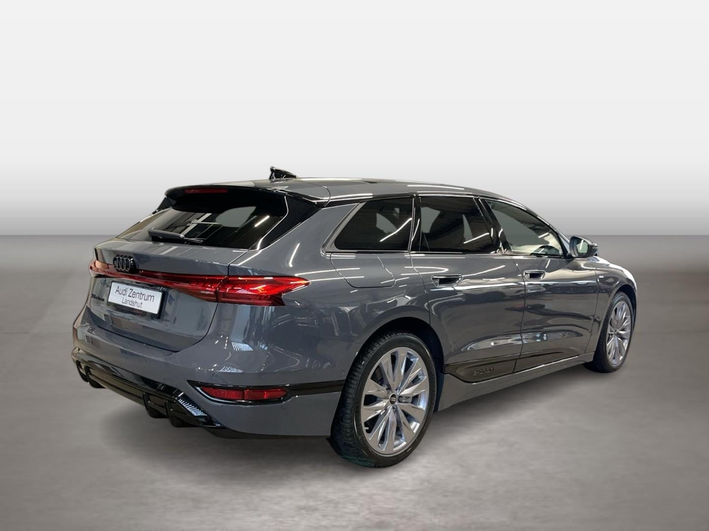Bild über Audi A6 Avant e-tron S line business e-tron performance 270 kW - für weitere Informationen kontaktieren Sie den Audi Partner