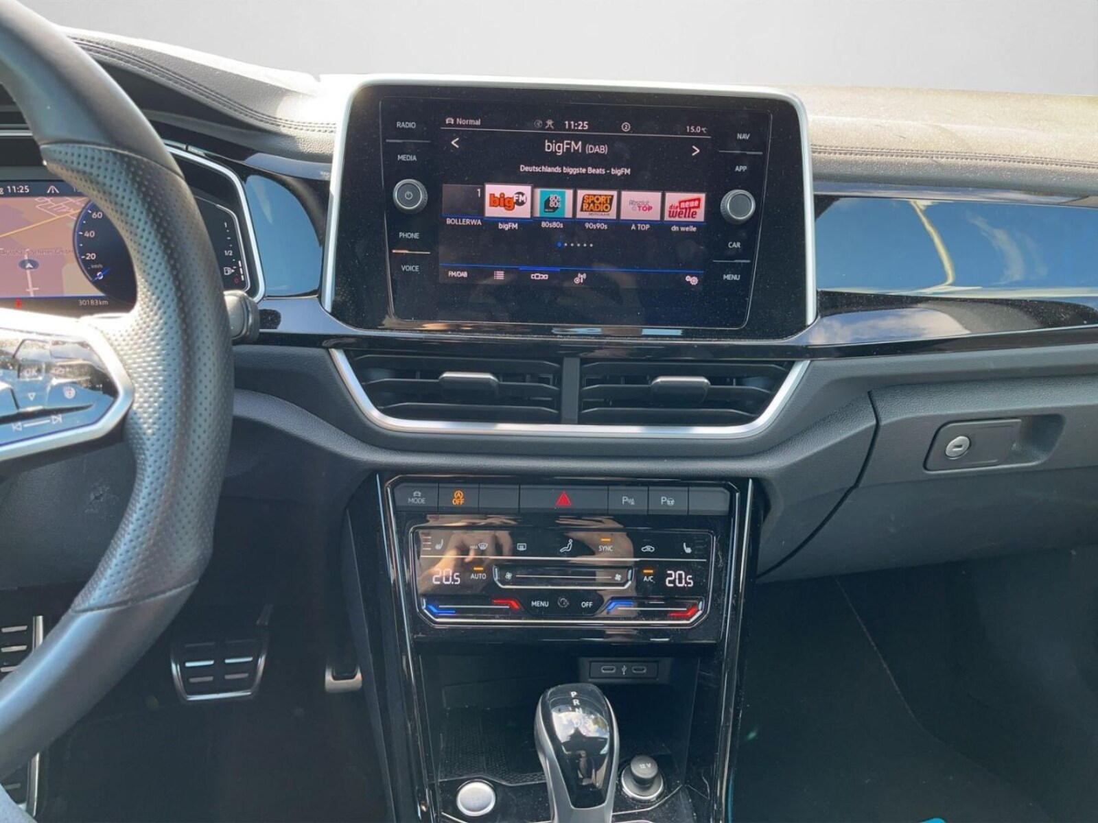 Volkswagen T-Roc Cabriolet – Bild 11