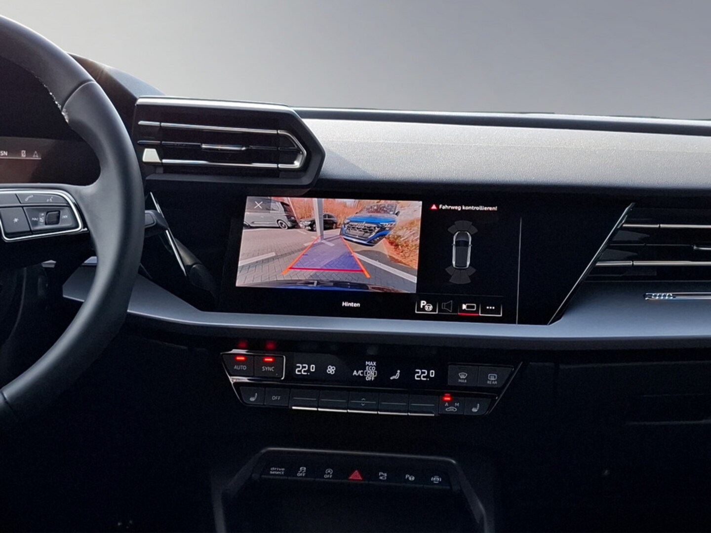 Bild über Audi A3 Sportback 30 TFSI S tronic - für weitere Informationen kontaktieren Sie den Audi Partner