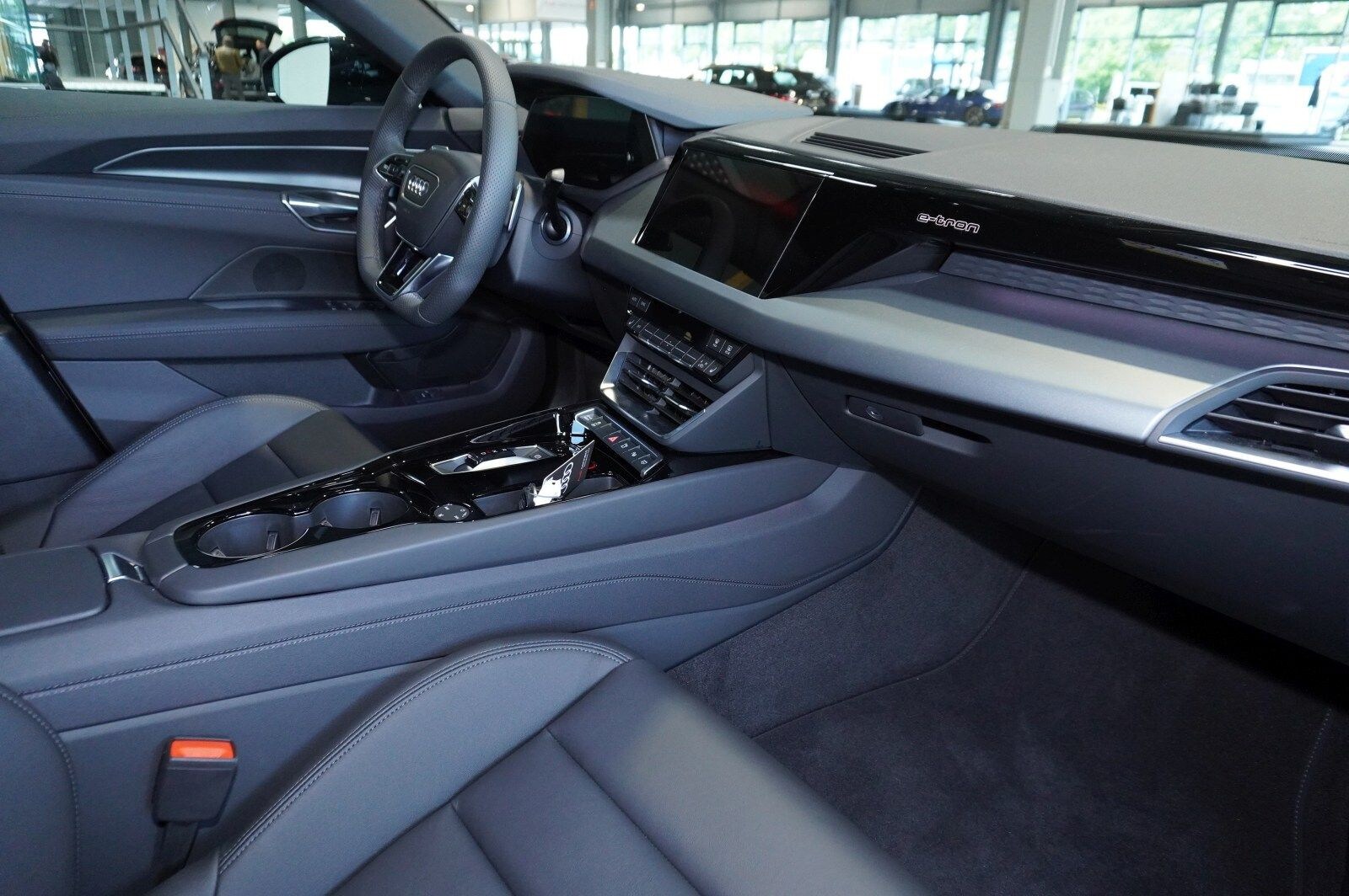 Image about Audi e-tron GT e-tron quattro