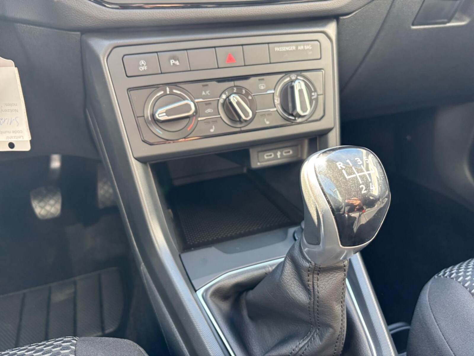 Volkswagen T-Cross – Bild 7