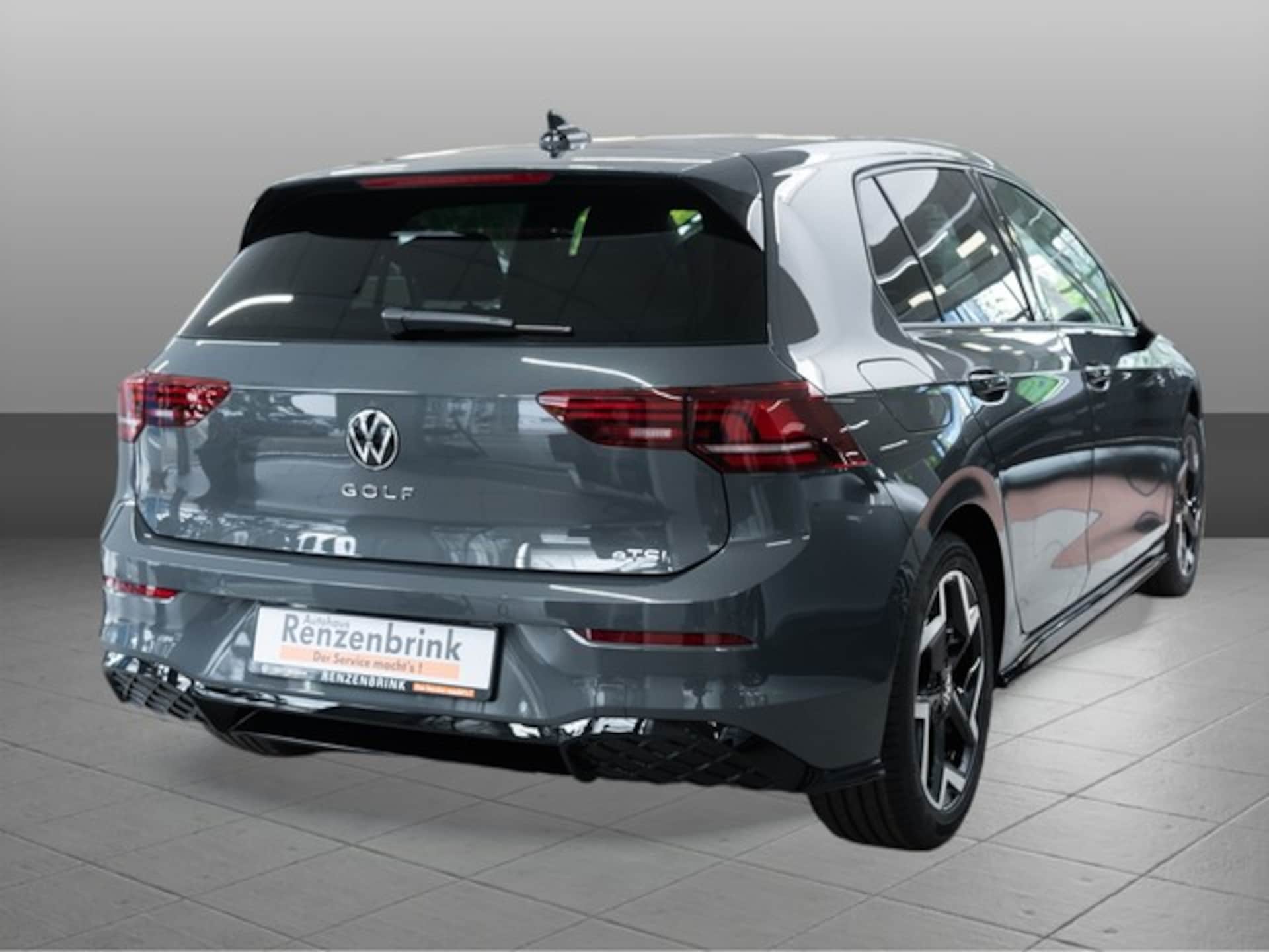 Volkswagen Golf R-Line