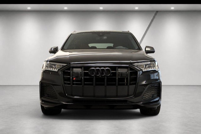 2024 Audi SQ7
