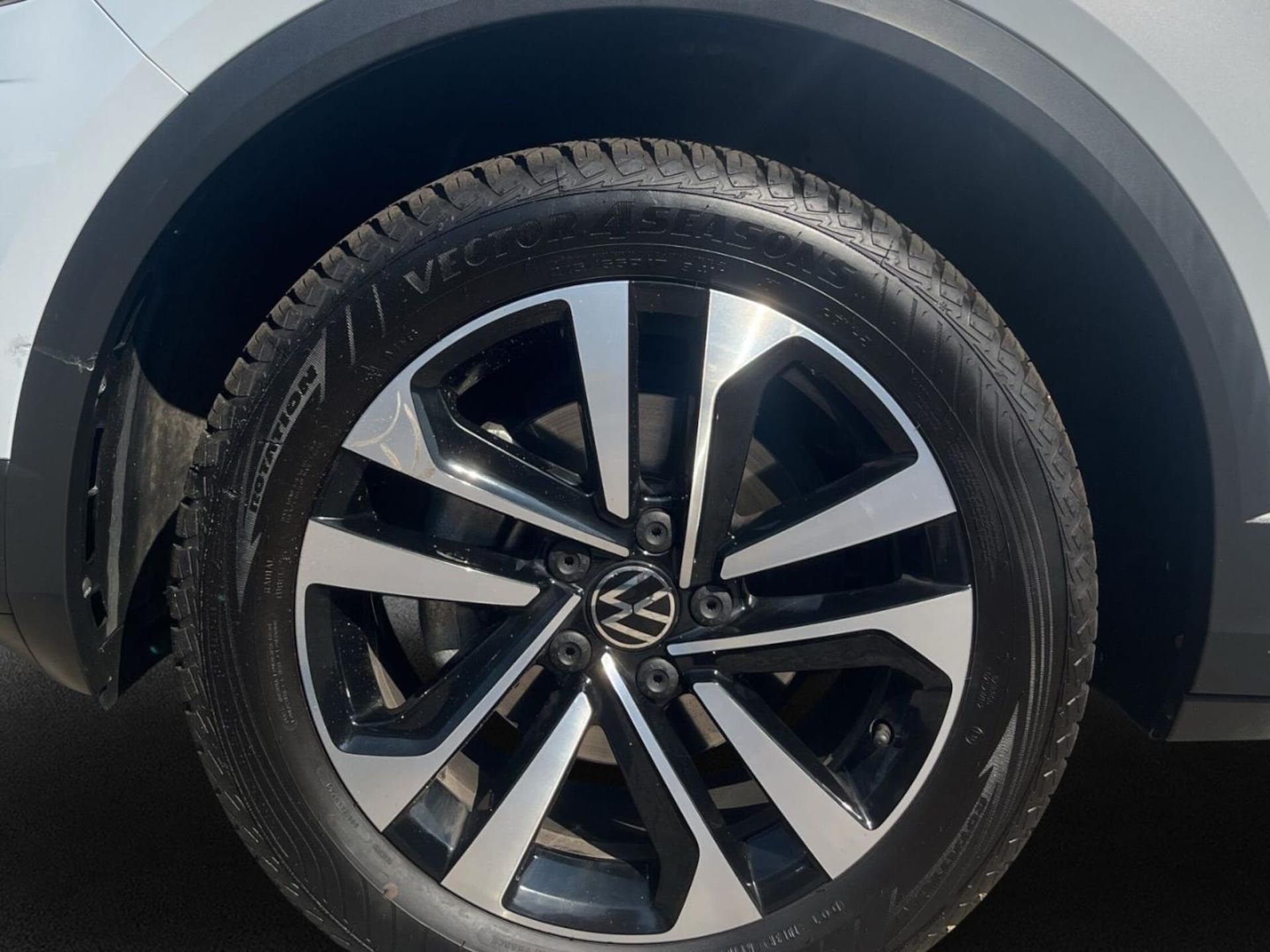 Volkswagen T-Roc United