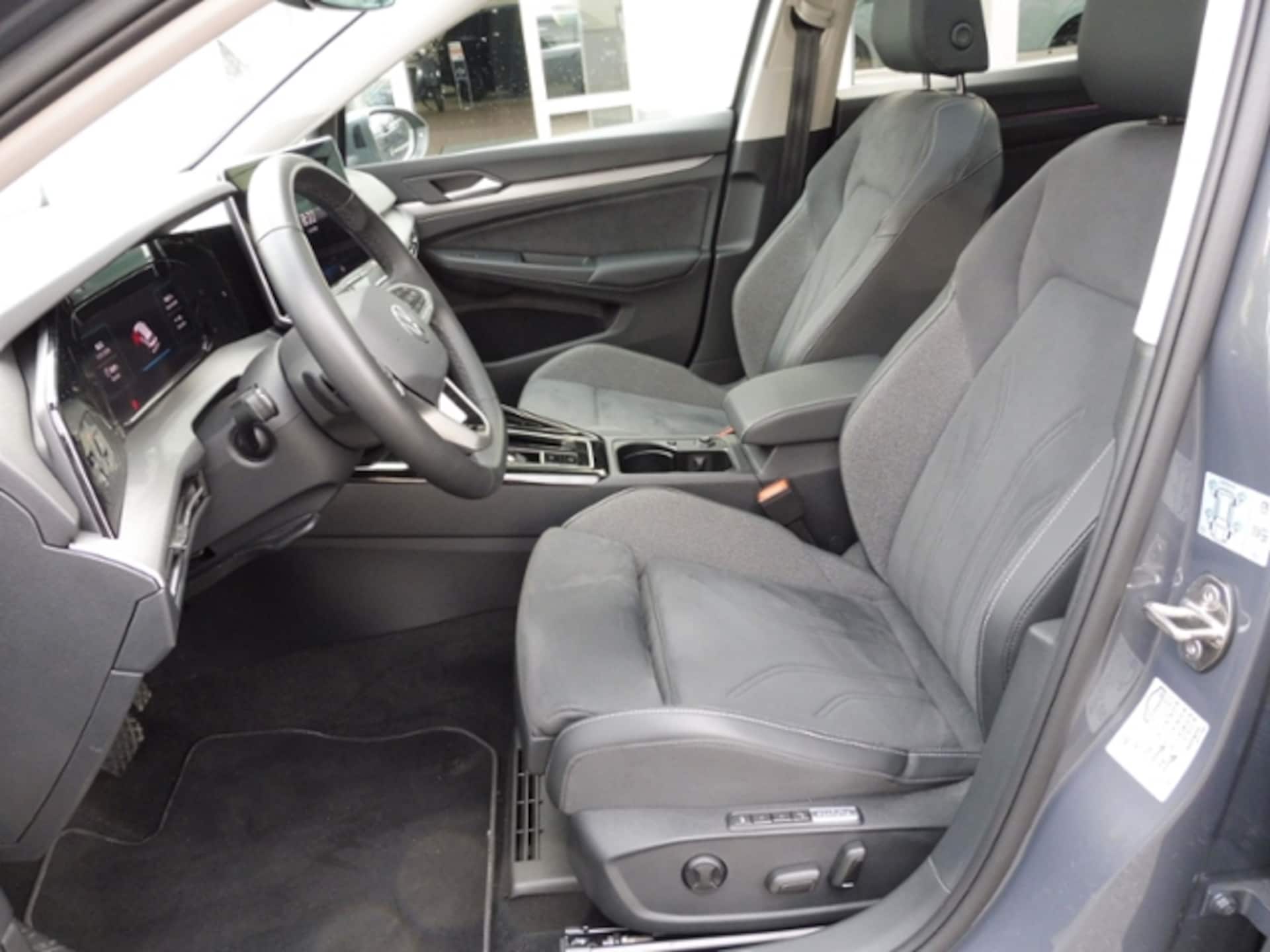 Volkswagen Golf Variant Style