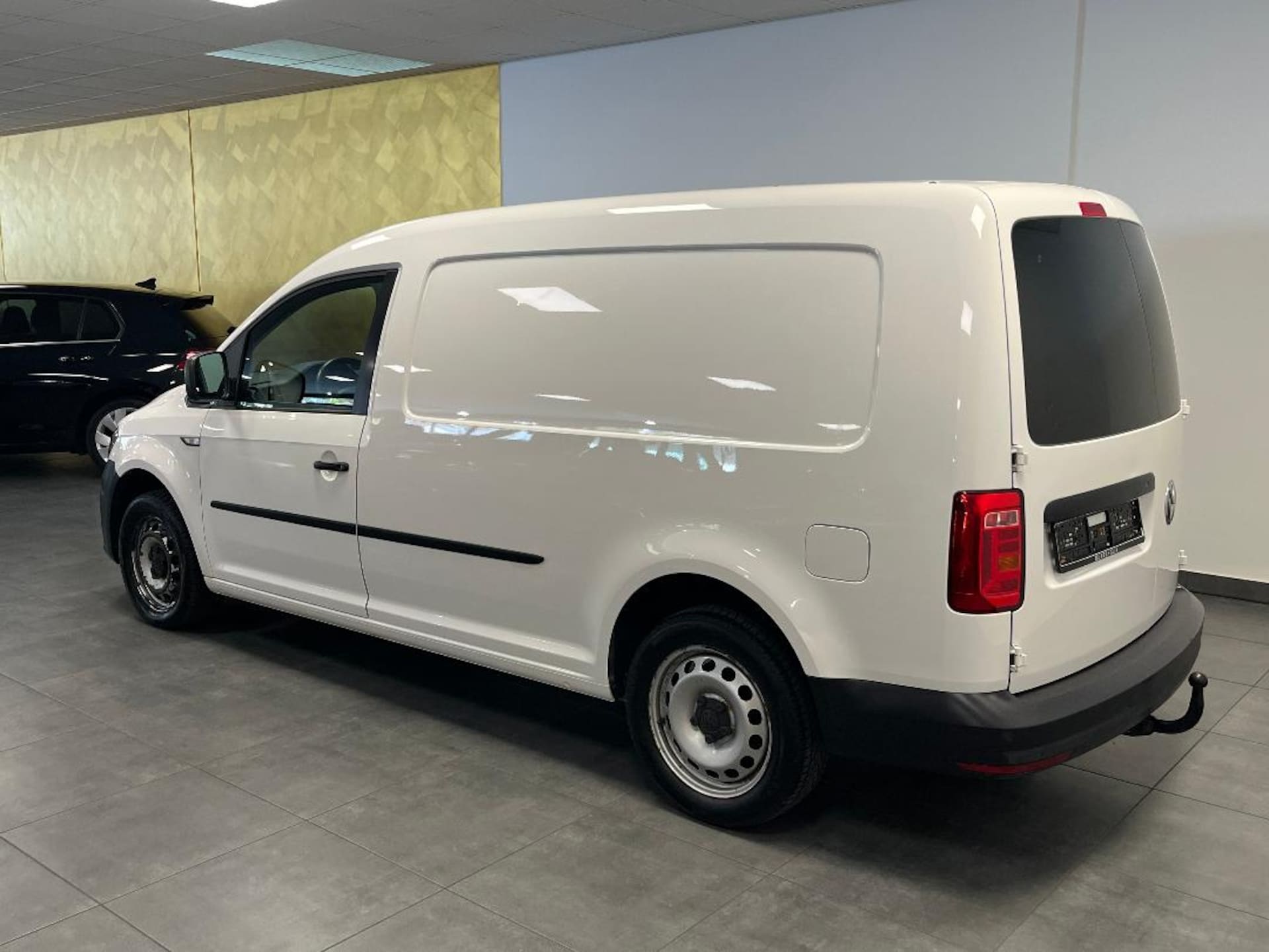 Volkswagen Caddy Maxi Kasten Basis-Modell