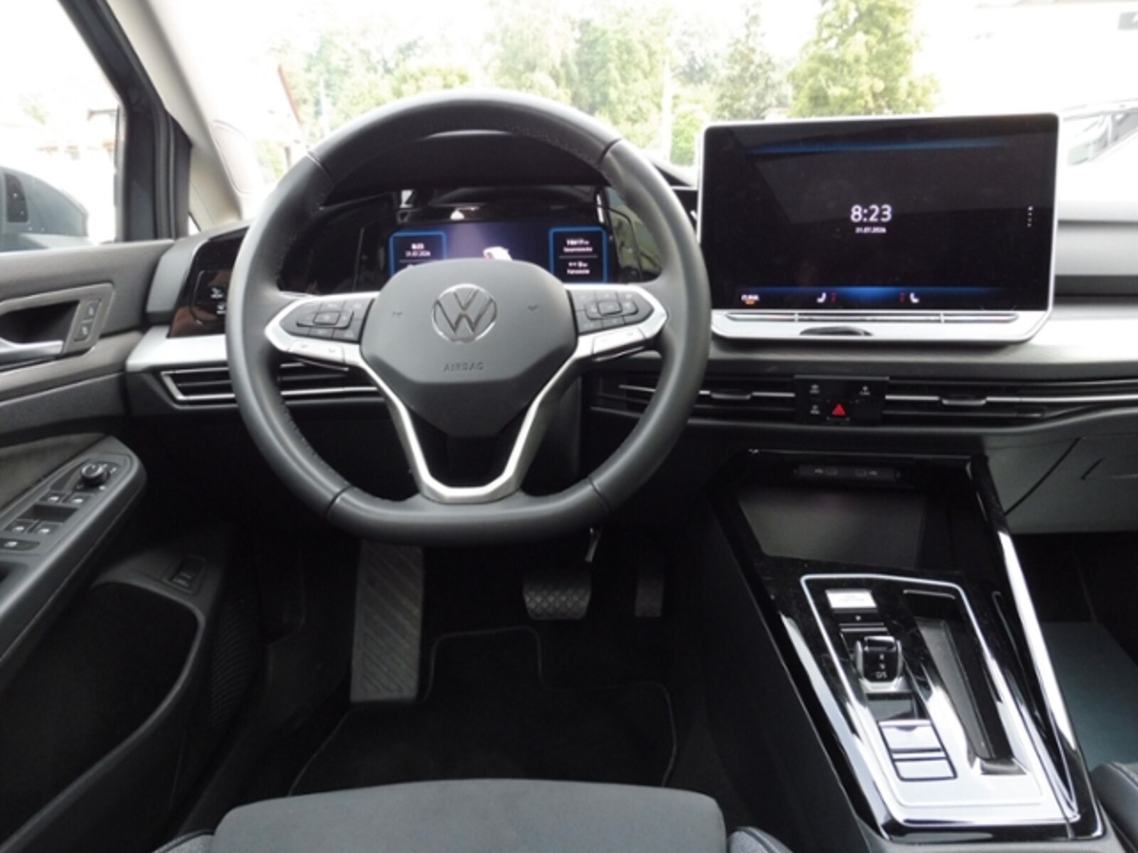 Volkswagen Golf Variant – Bild 15
