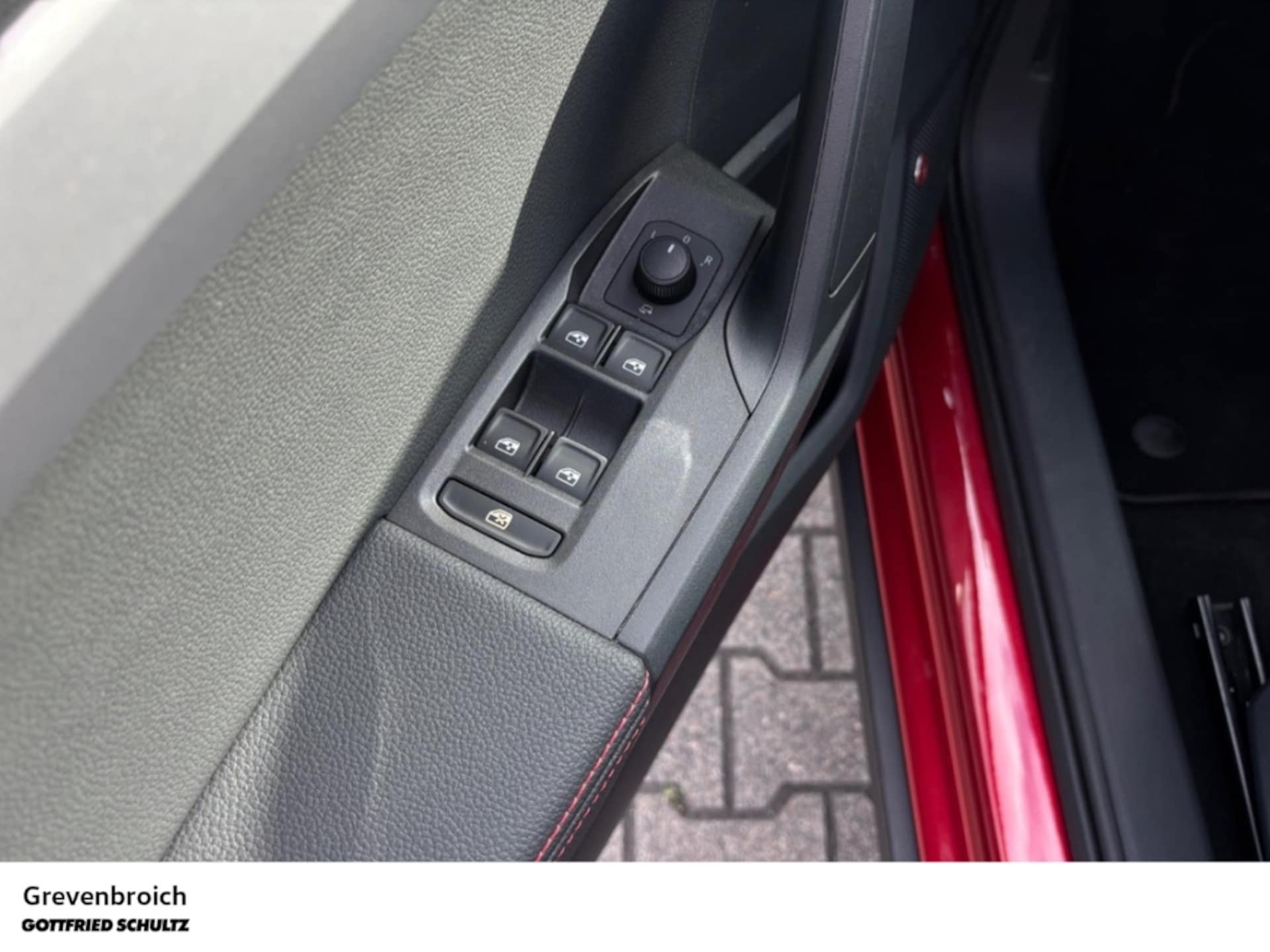 SEAT Arona FR