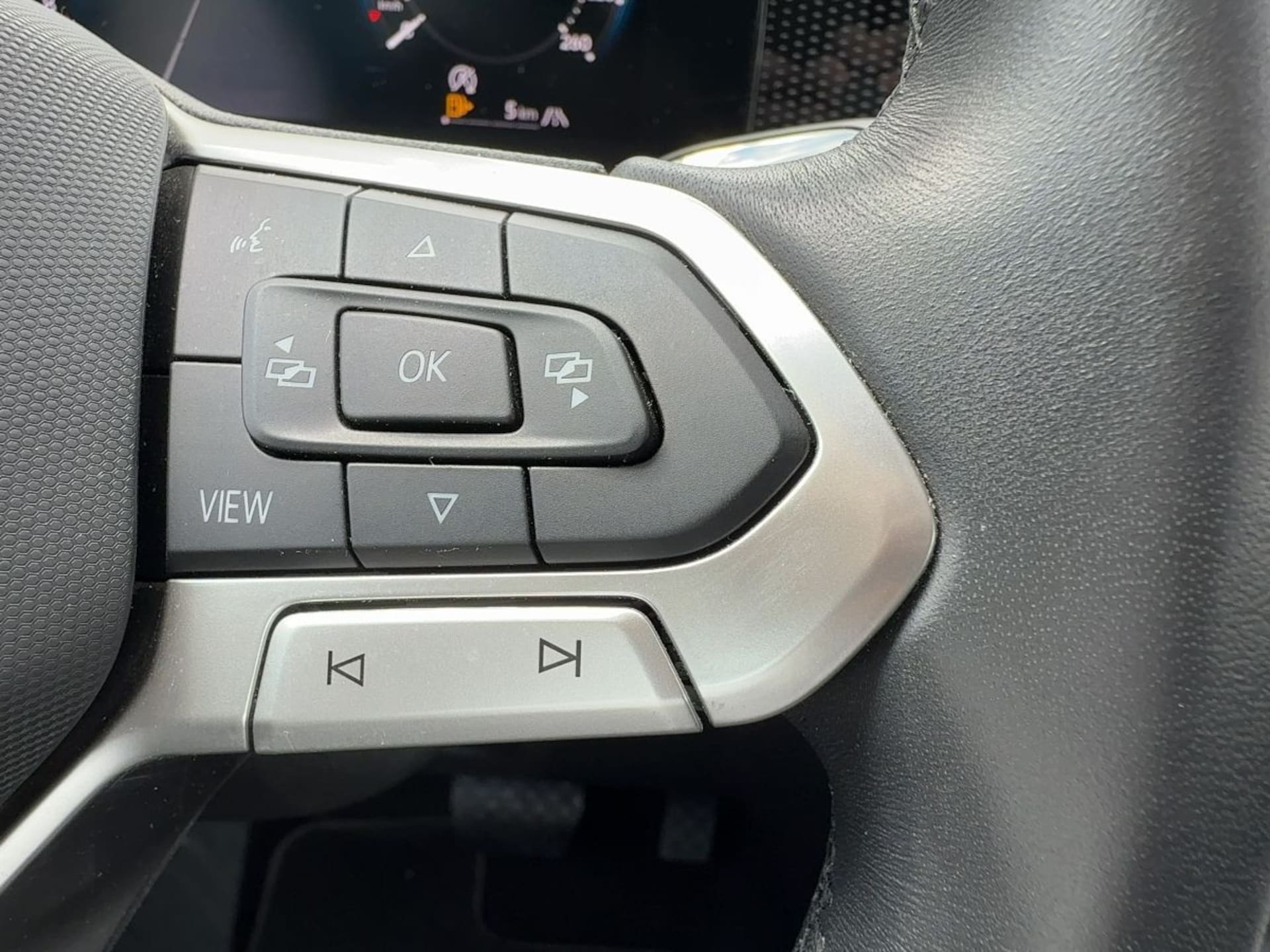 Volkswagen Tiguan Basis-Modell