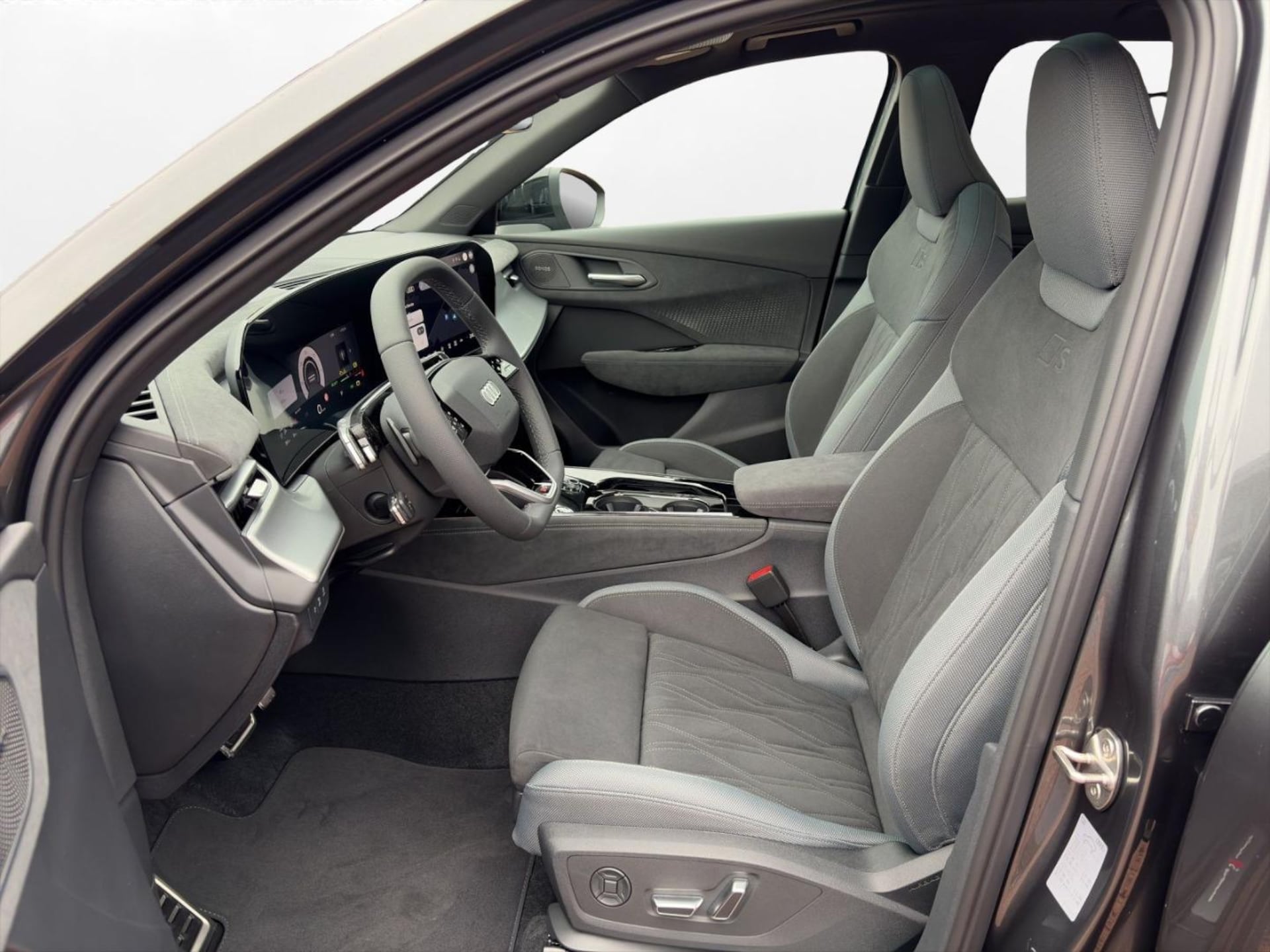 Audi Q3 SUV e-hybrid
